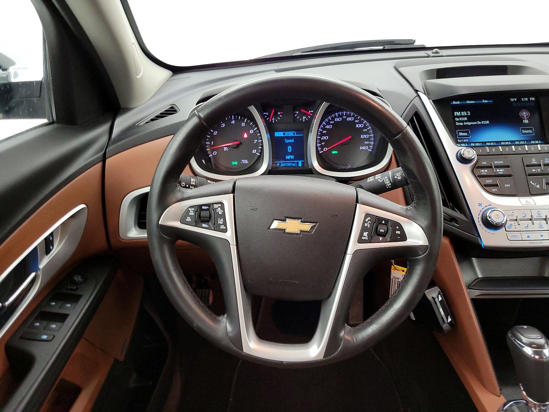 Thumbnail: 2017 Chevrolet Equinox - 10