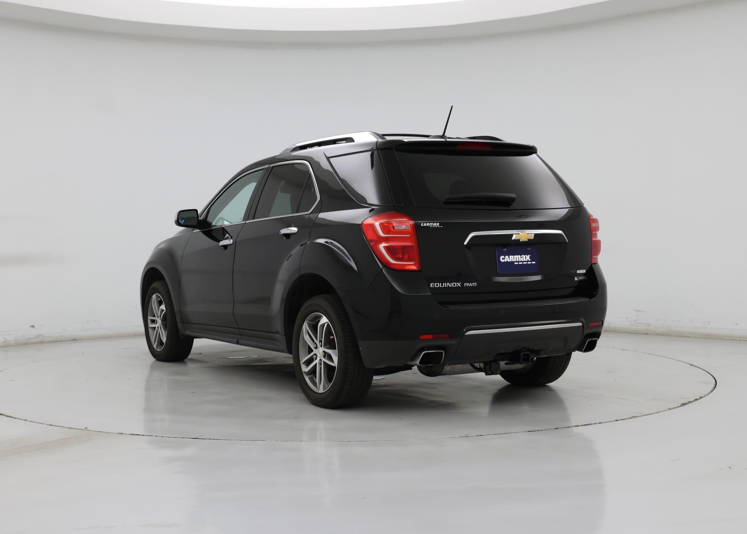 Thumbnail: 2017 Chevrolet Equinox - 2