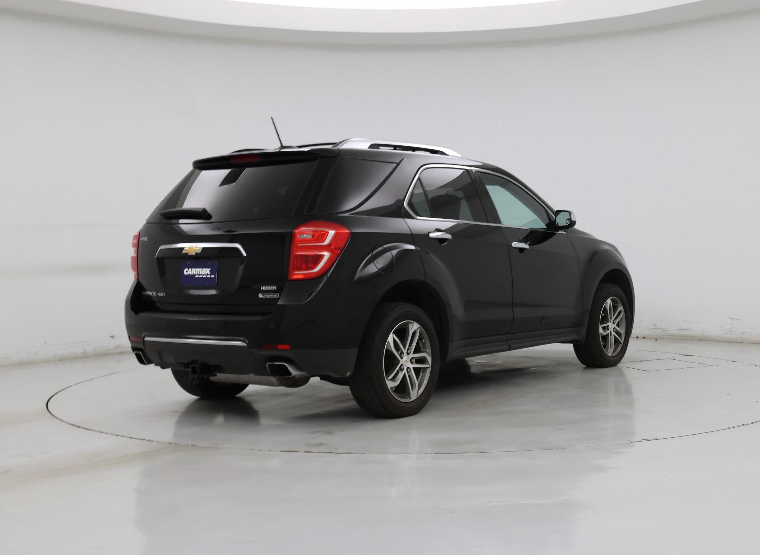 Thumbnail: 2017 Chevrolet Equinox - 8
