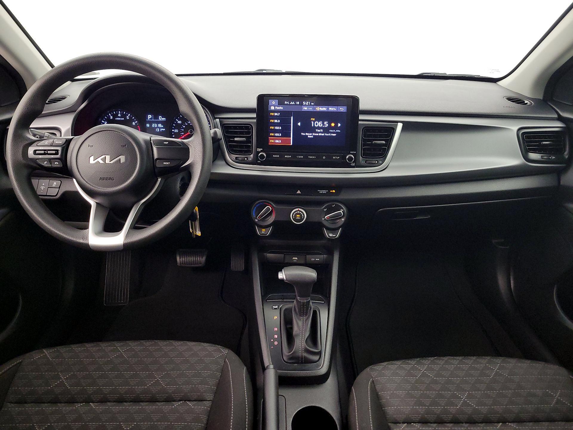 Thumbnail: 2023 Kia Rio - 9