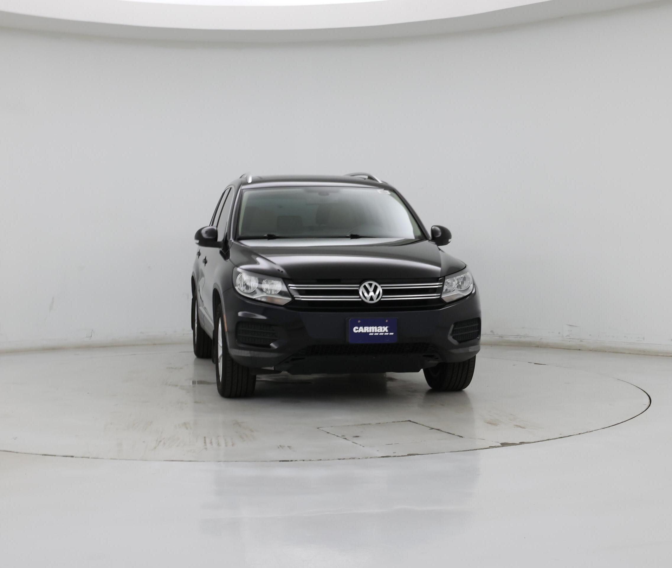 Thumbnail: 2017 Volkswagen Tiguan - 5