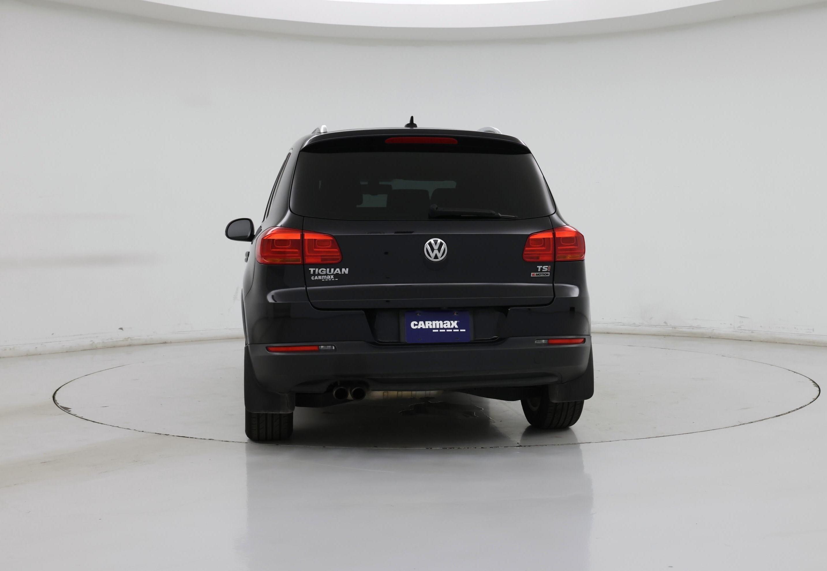 Thumbnail: 2017 Volkswagen Tiguan - 6