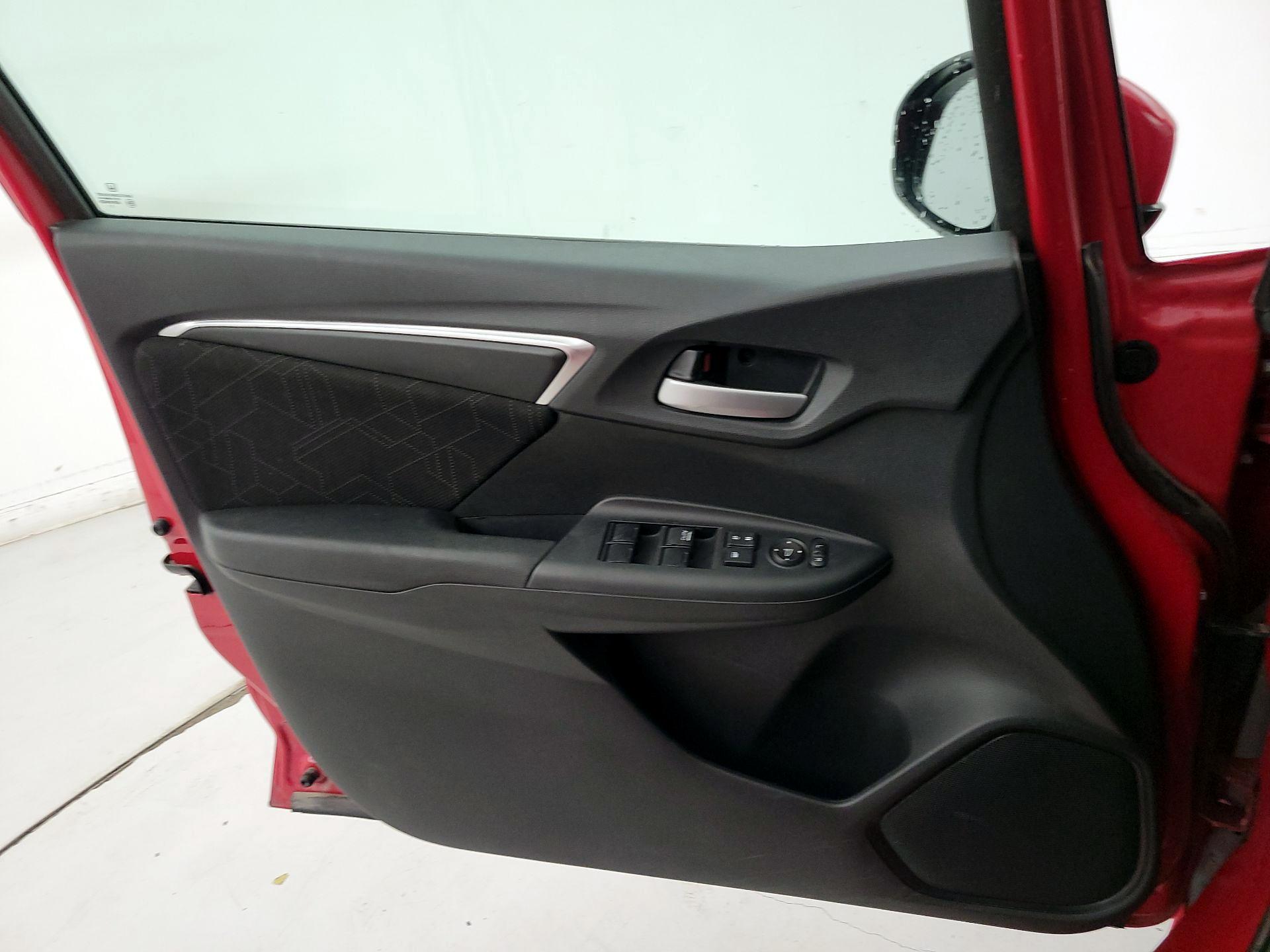 Thumbnail: 2015 Honda Fit - 12