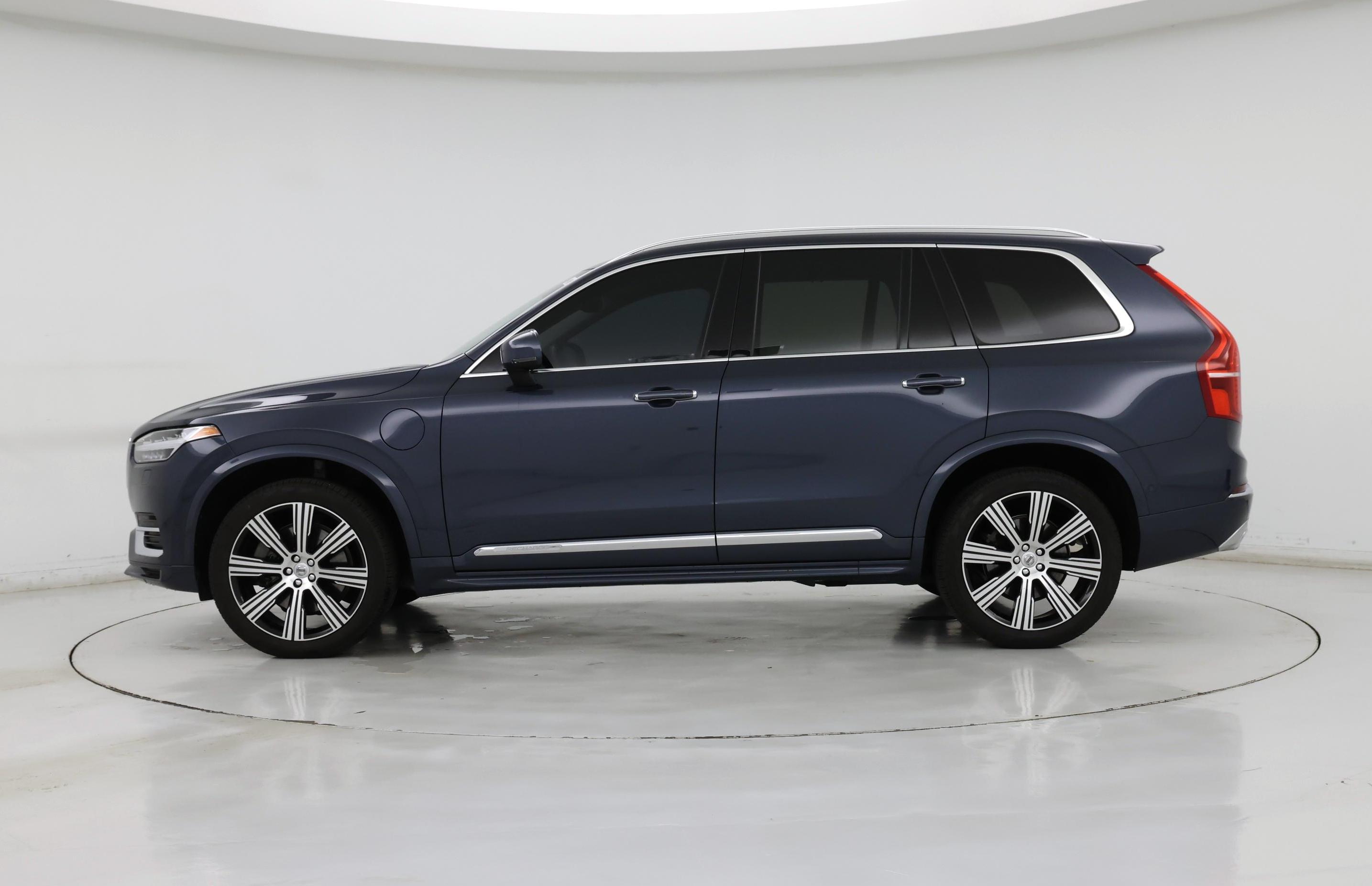 Thumbnail: 2021 Volvo XC90 - 3