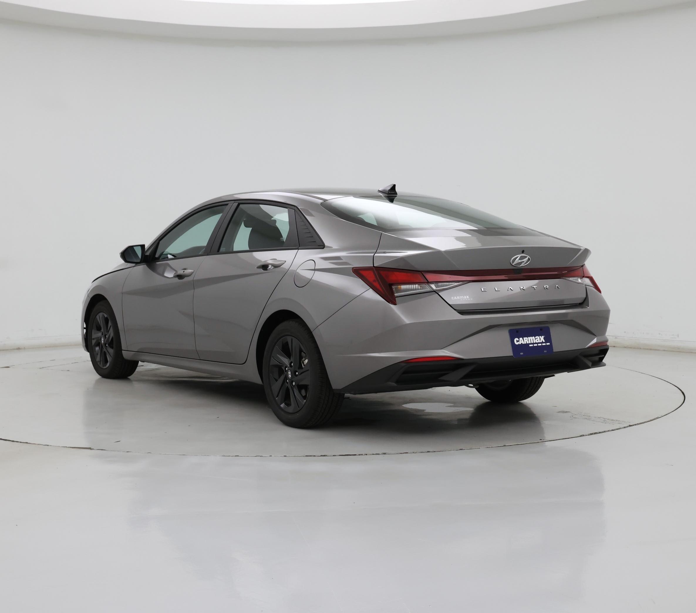 Thumbnail: 2023 Hyundai Elantra - 2