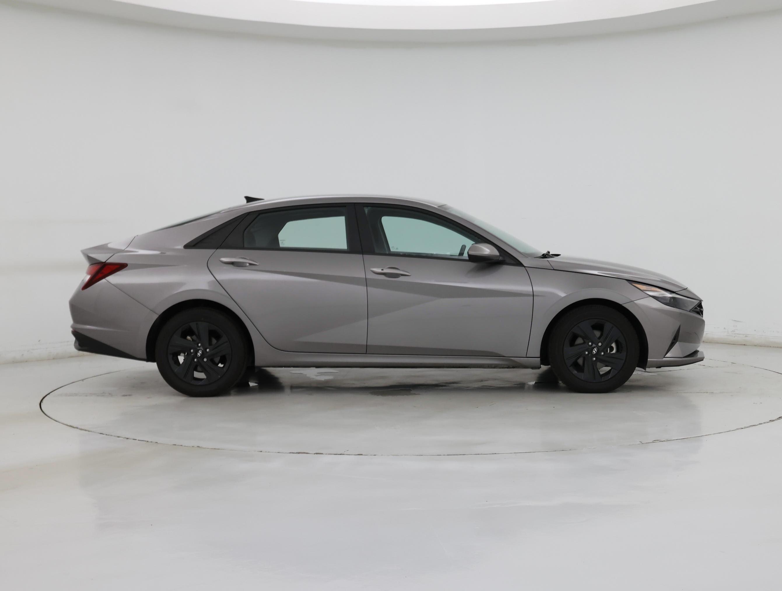 Thumbnail: 2023 Hyundai Elantra - 7