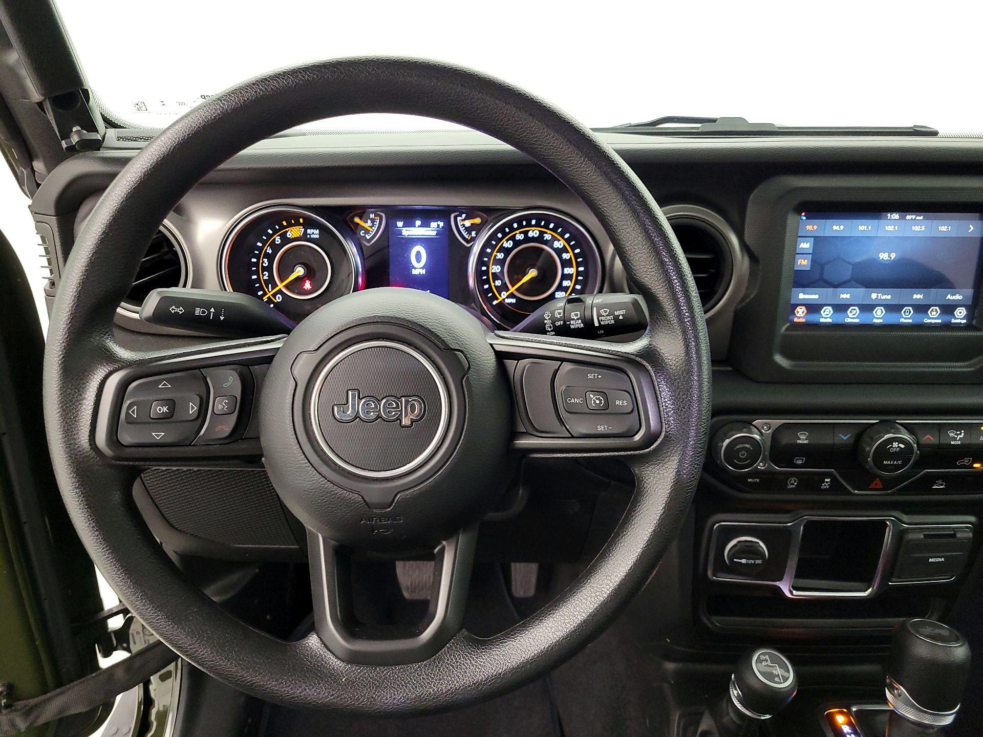 Thumbnail: 2023 Jeep Wrangler - 10