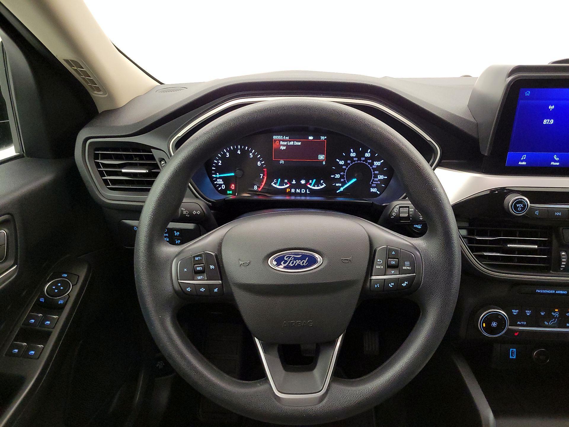 Thumbnail: 2020 Ford Escape - 10