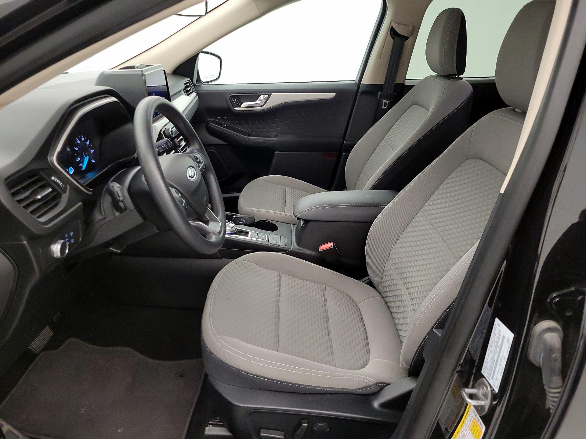 Thumbnail: 2020 Ford Escape - 11