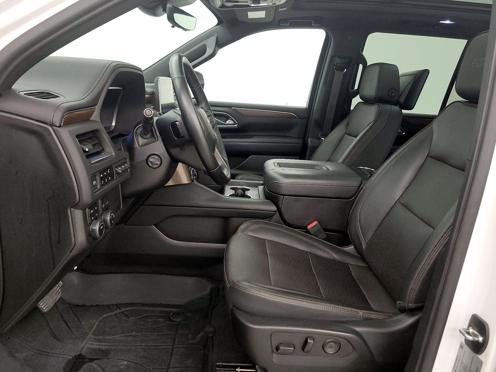 Thumbnail: 2023 Chevrolet Tahoe - 11