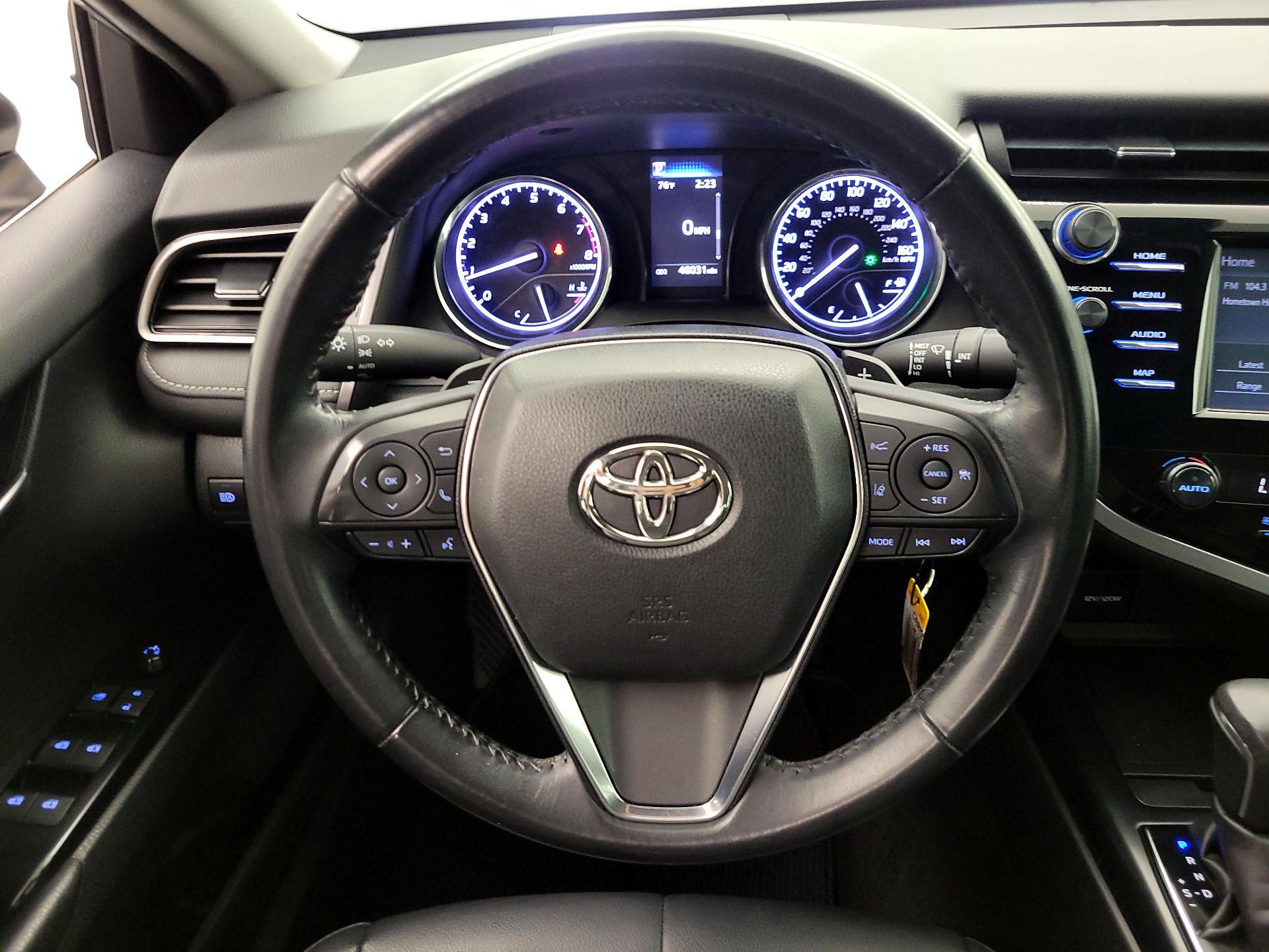 Thumbnail: 2019 Toyota Camry - 10