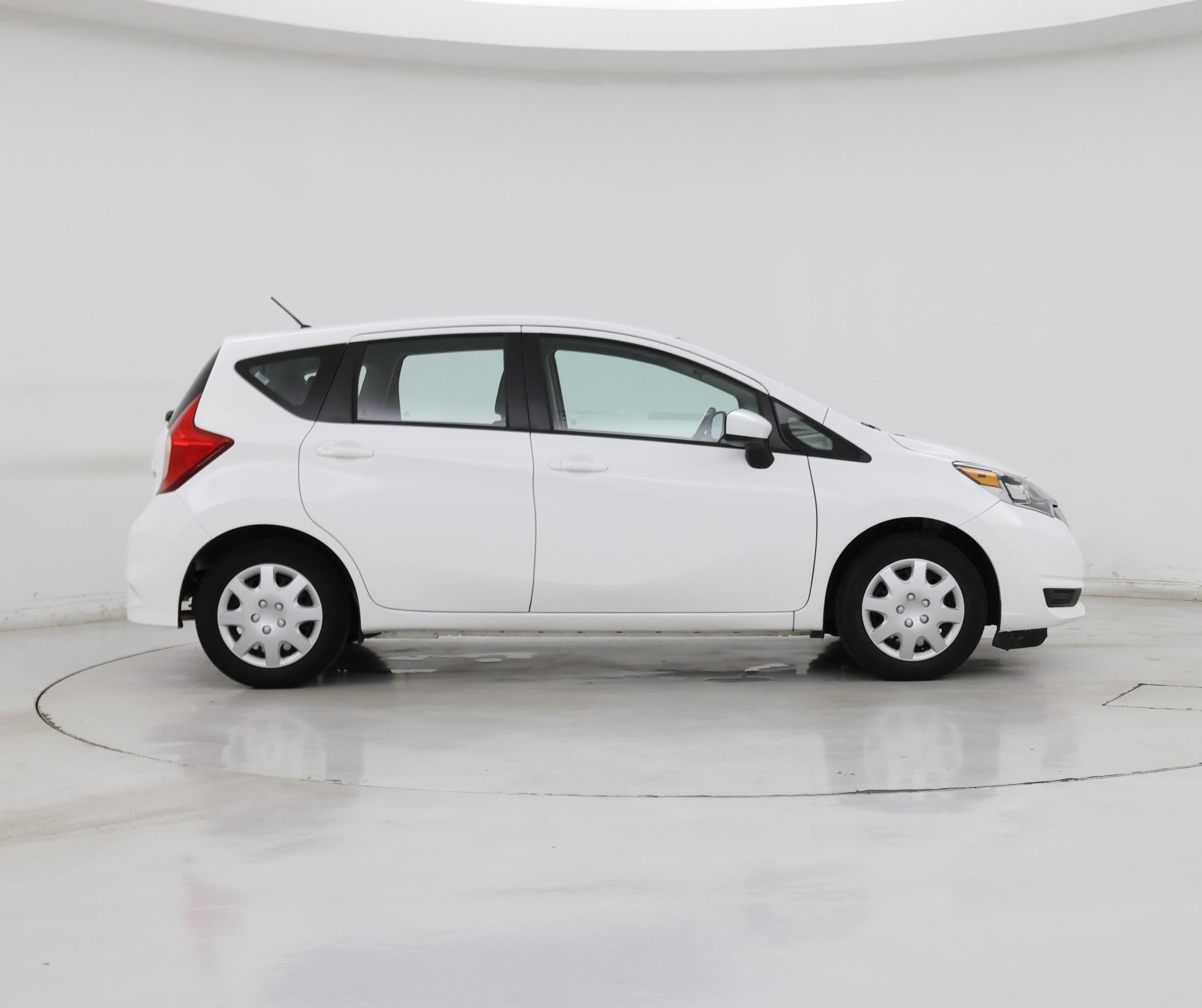 Thumbnail: 2019 Nissan Versa Note - 7