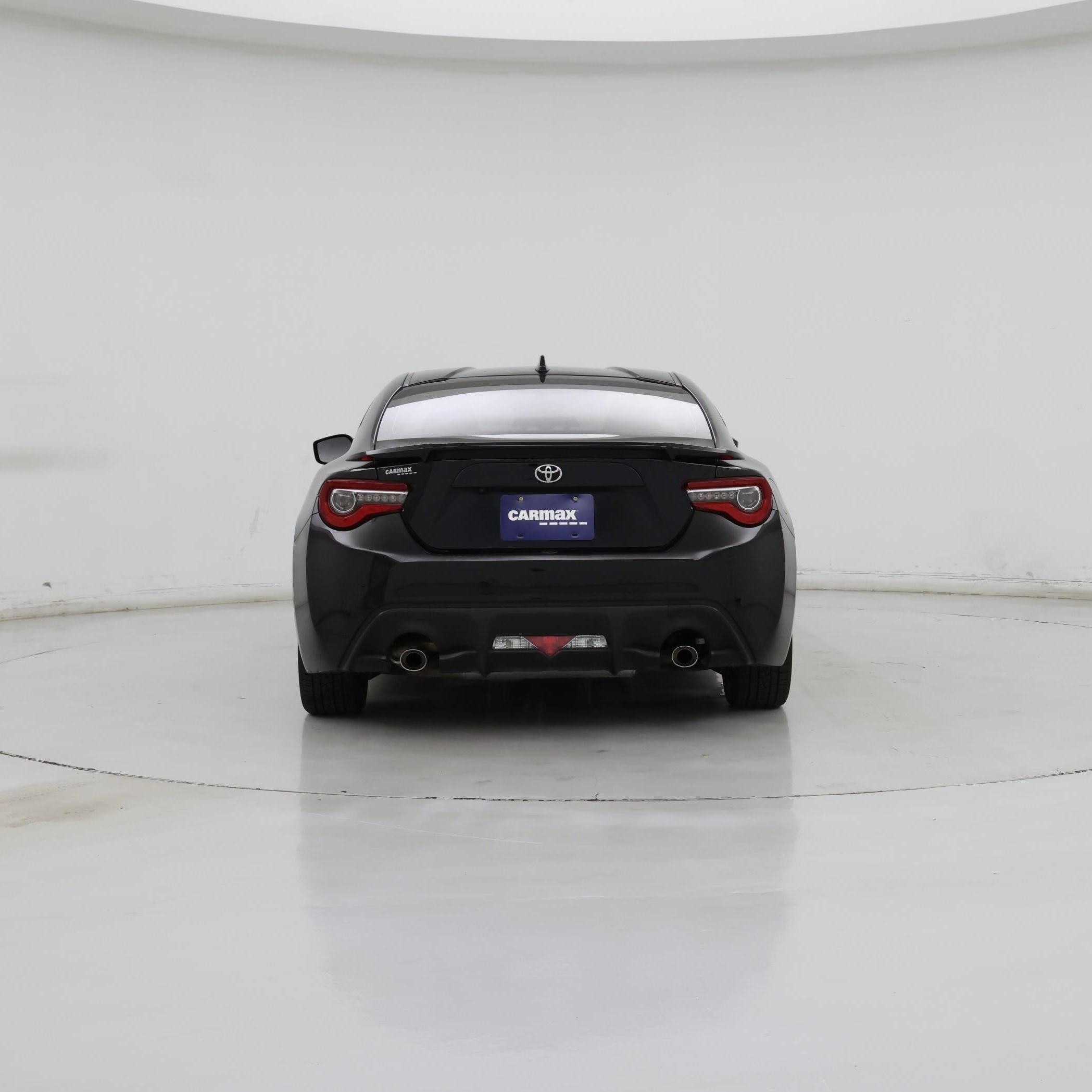 Thumbnail: 2017 Toyota 86 - 6