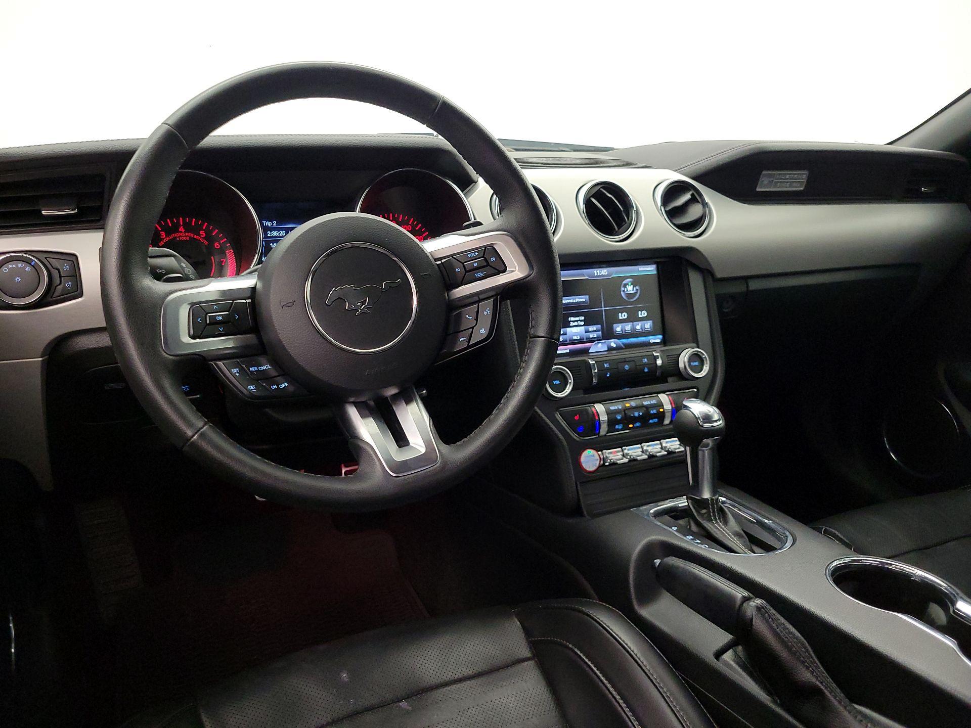 Thumbnail: 2015 Ford Mustang - 9