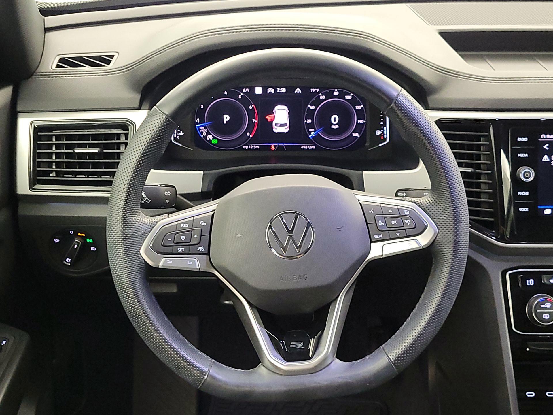 Thumbnail: 2023 Volkswagen Atlas - 10