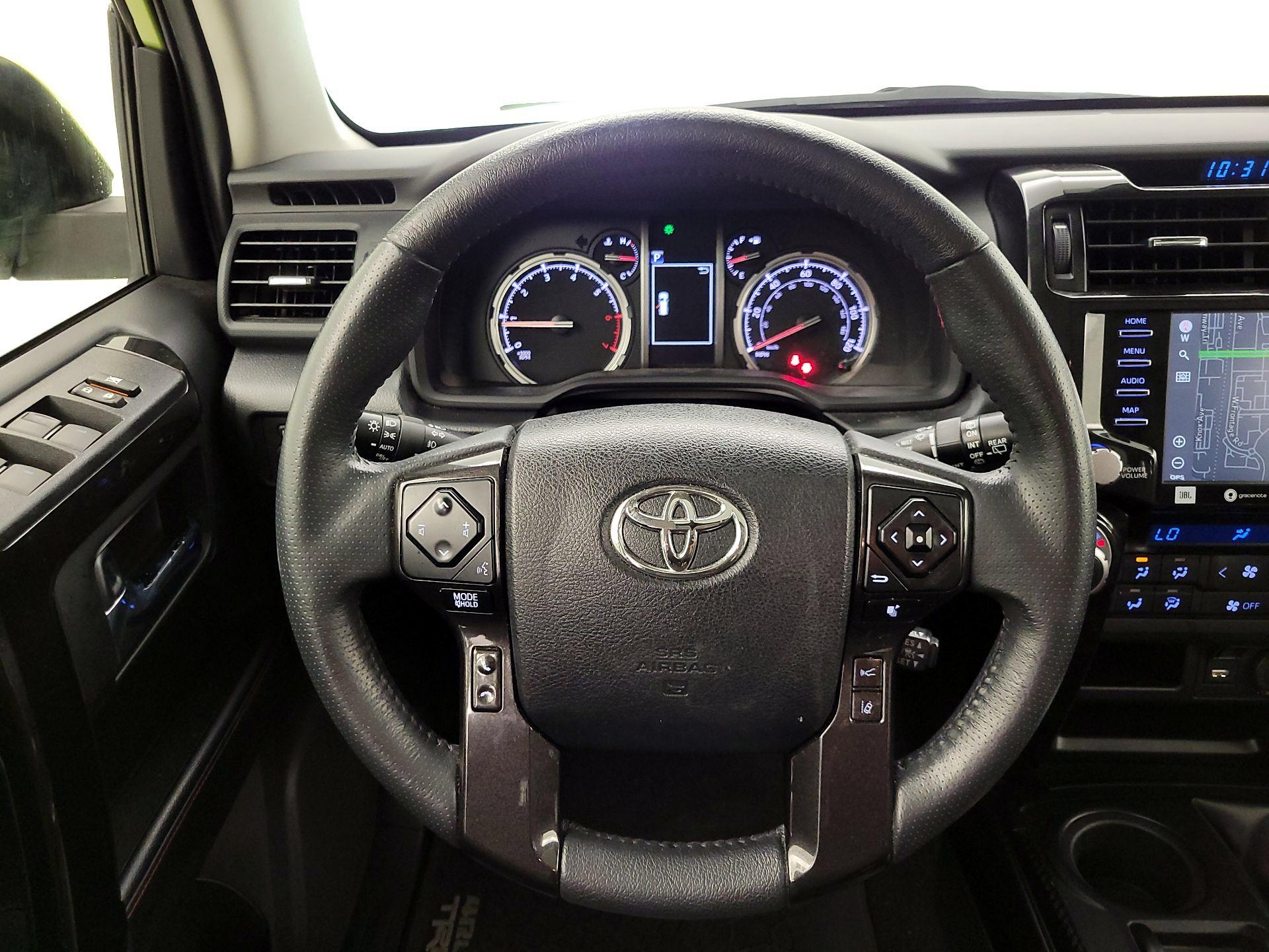 Thumbnail: 2022 Toyota 4Runner - 10