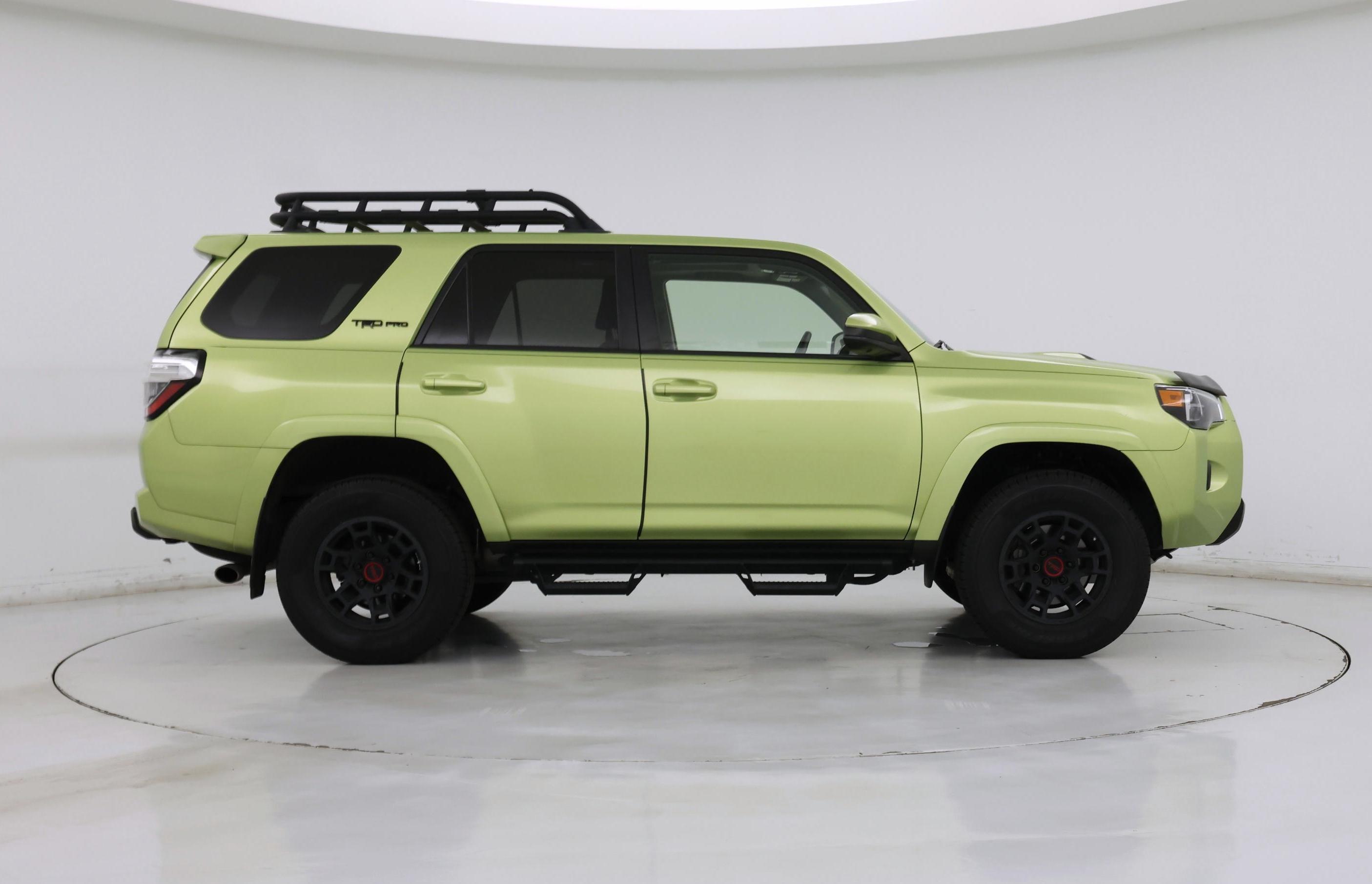Thumbnail: 2022 Toyota 4Runner - 7
