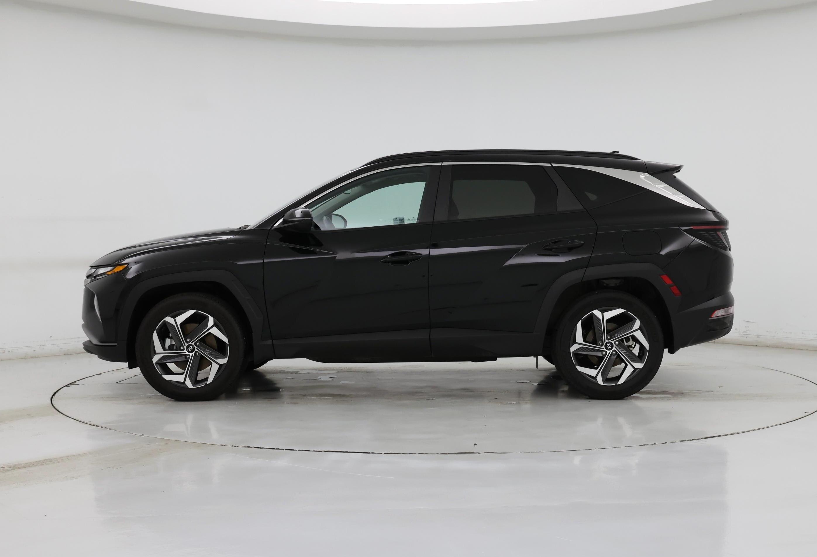 Thumbnail: 2024 Hyundai Tucson - 3