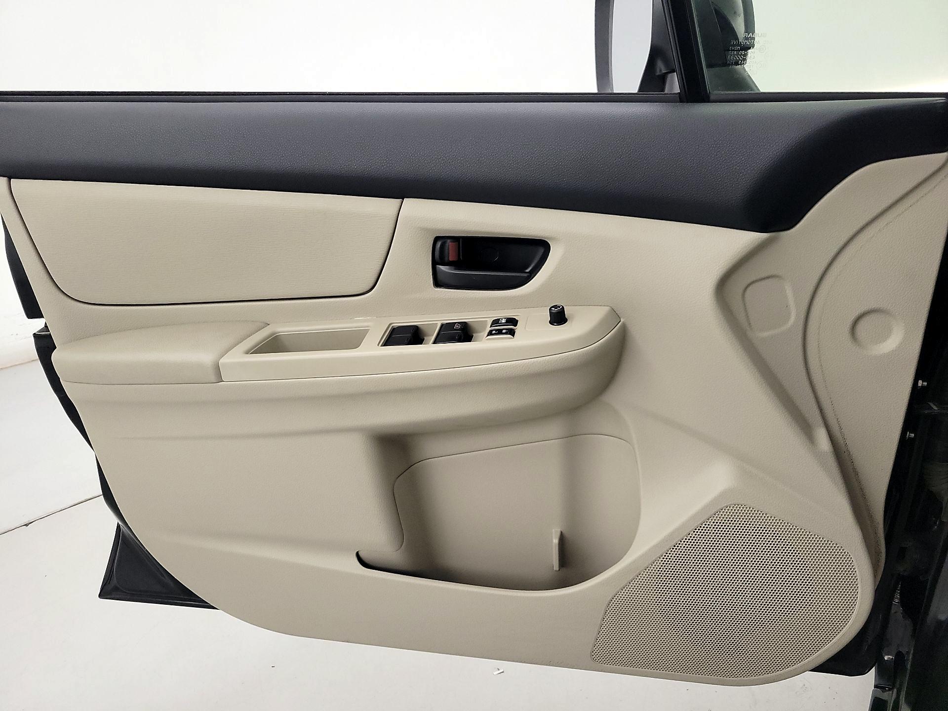 Thumbnail: 2014 Subaru Impreza - 12