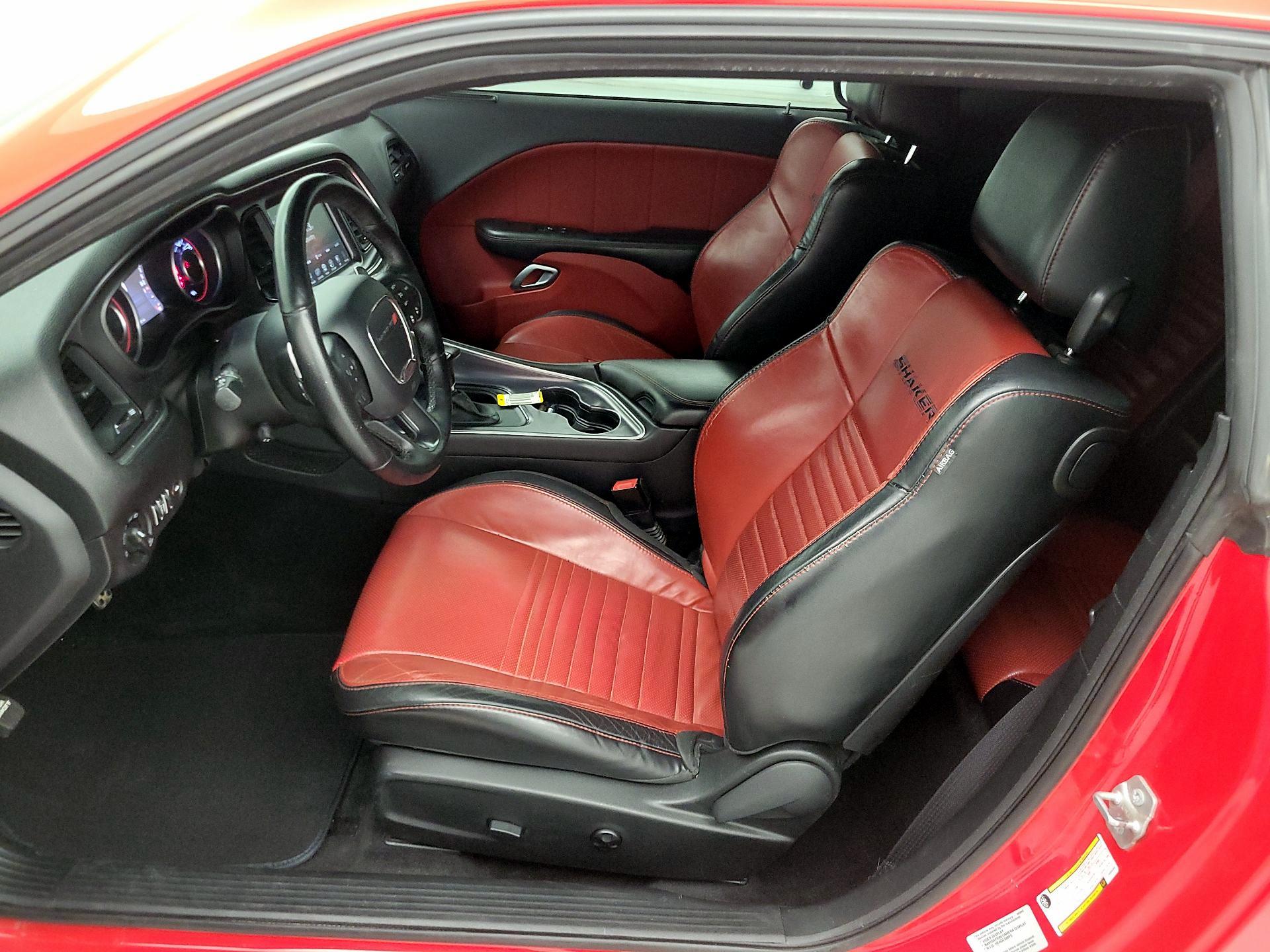 Thumbnail: 2015 Dodge Challenger - 11