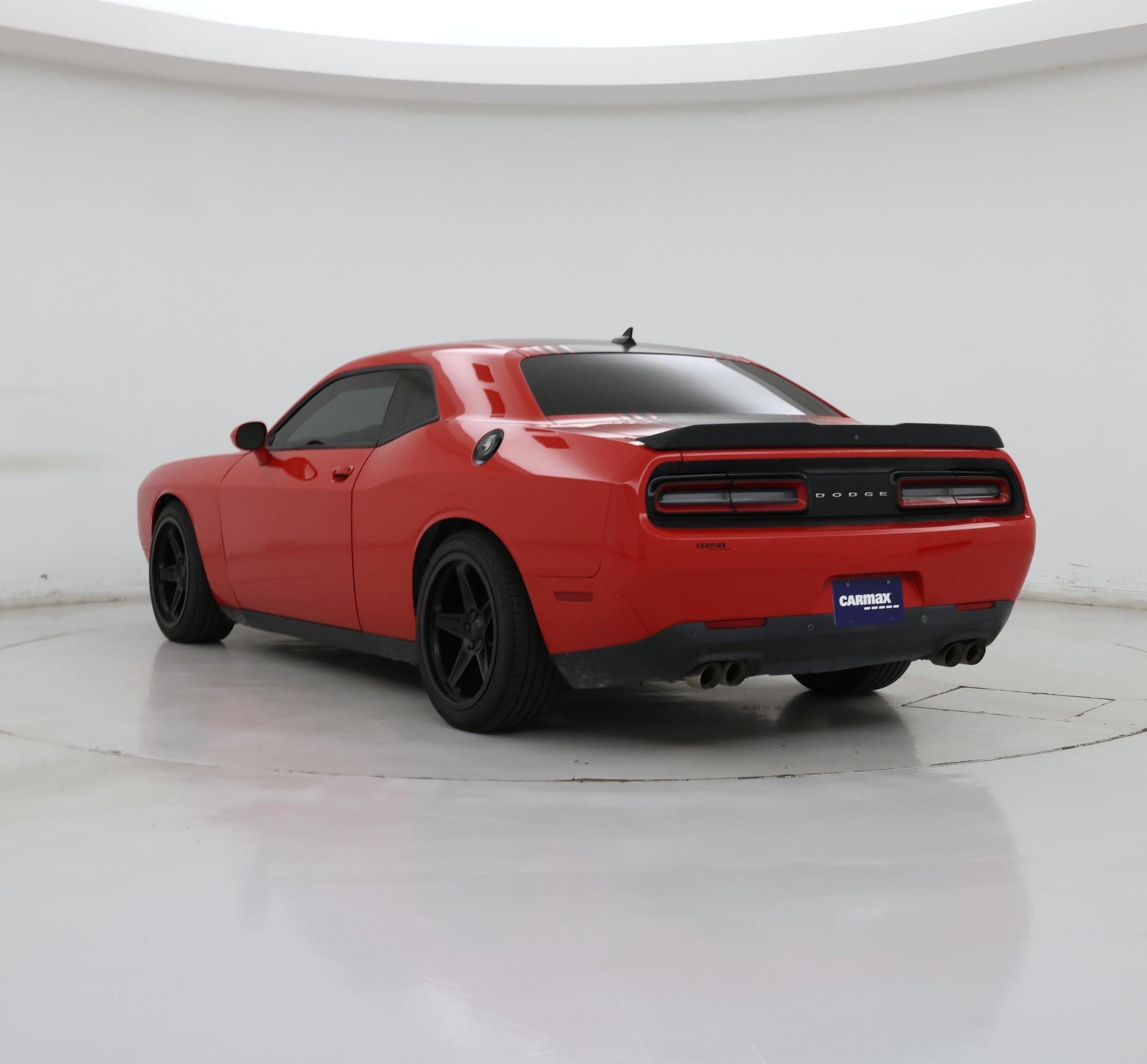 Thumbnail: 2015 Dodge Challenger - 2