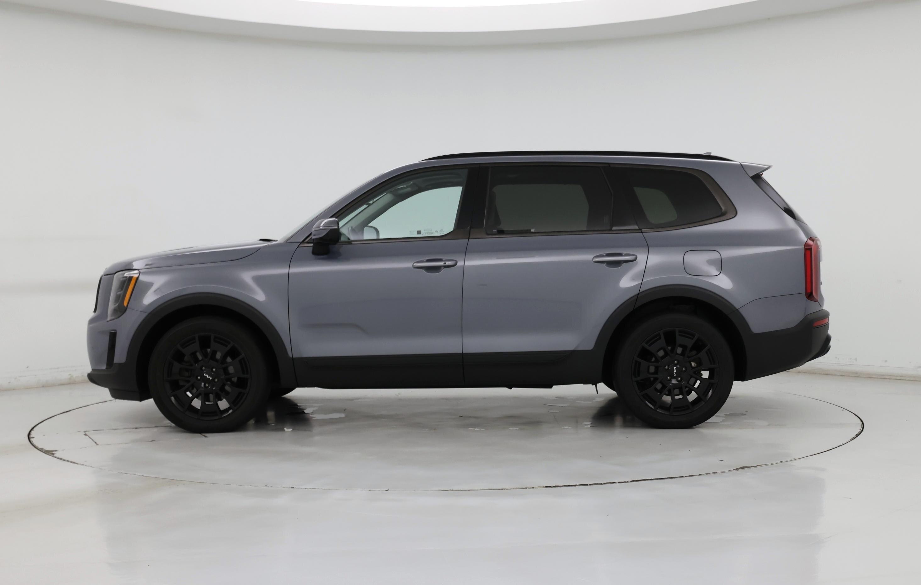 Thumbnail: 2022 Kia Telluride - 3