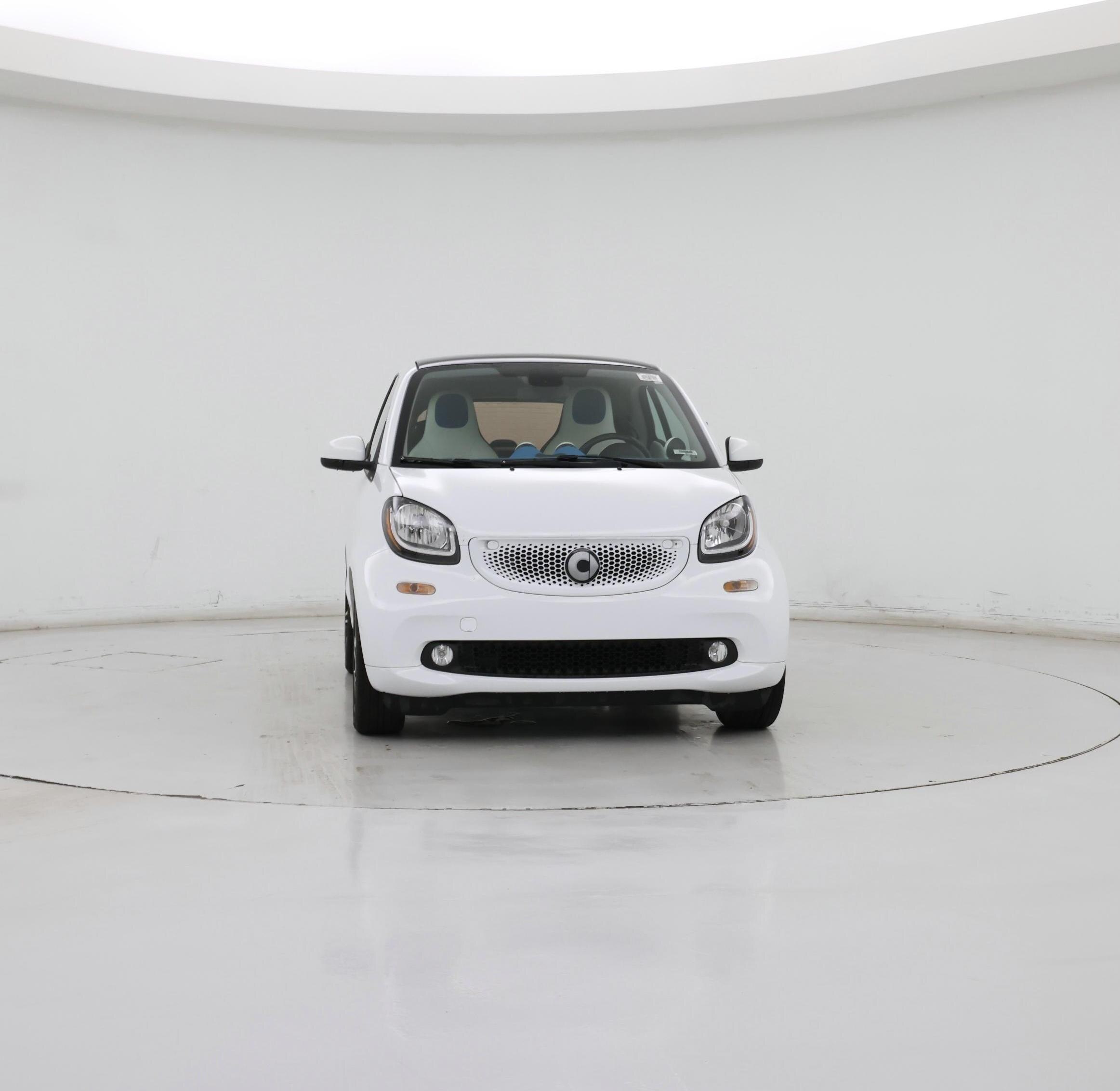 Thumbnail: 2016 smart fortwo - 5