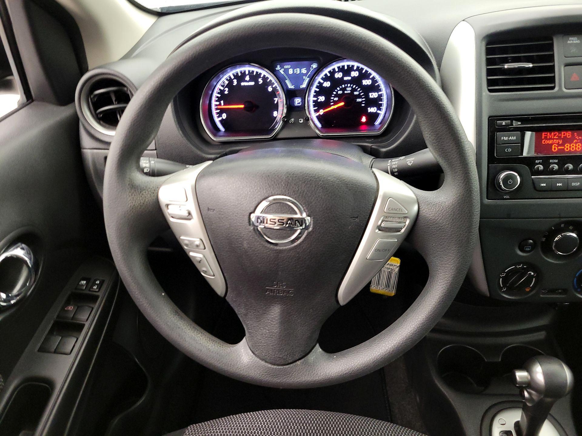 Thumbnail: 2016 Nissan Versa - 10