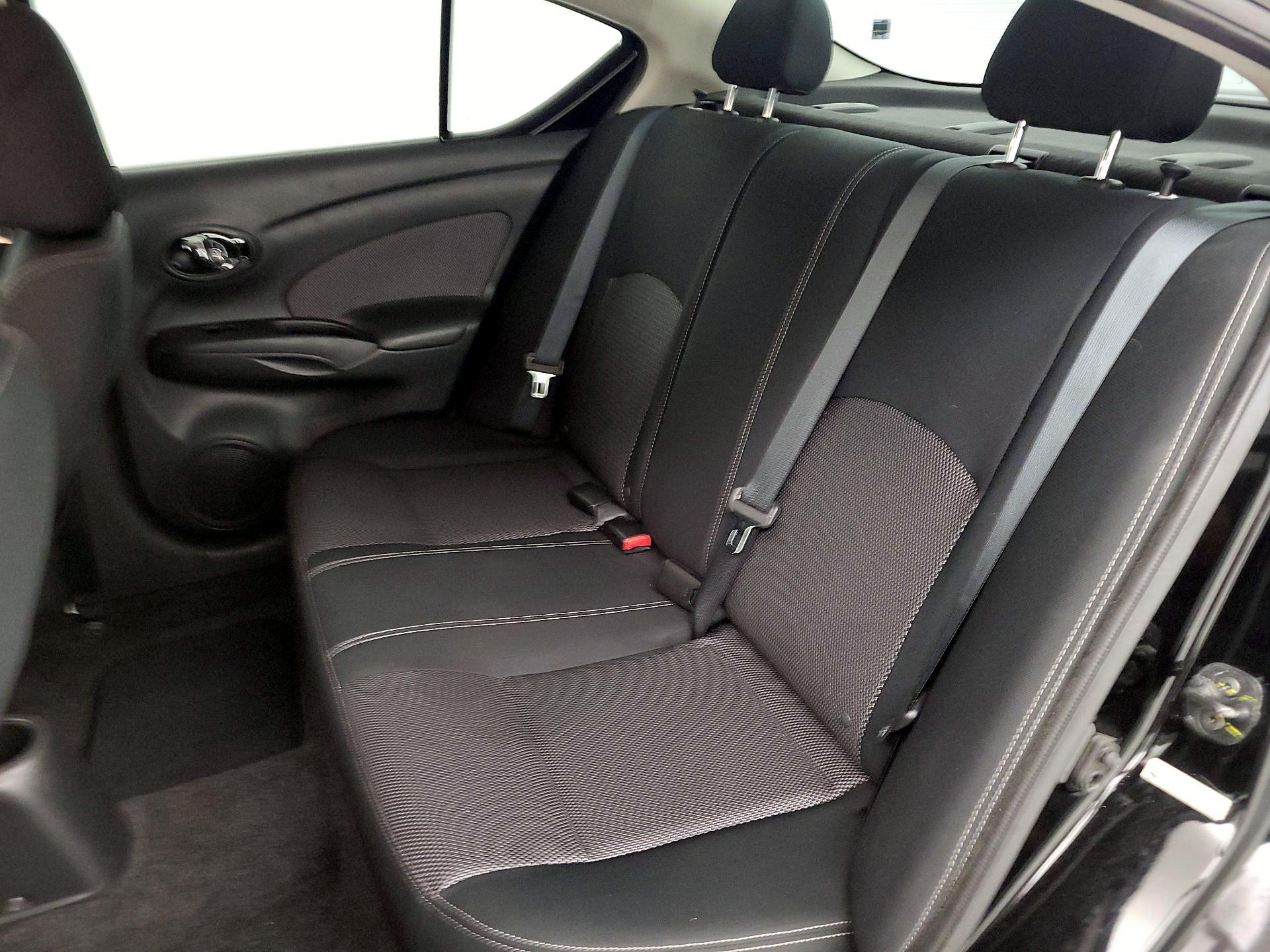 Thumbnail: 2016 Nissan Versa - 18