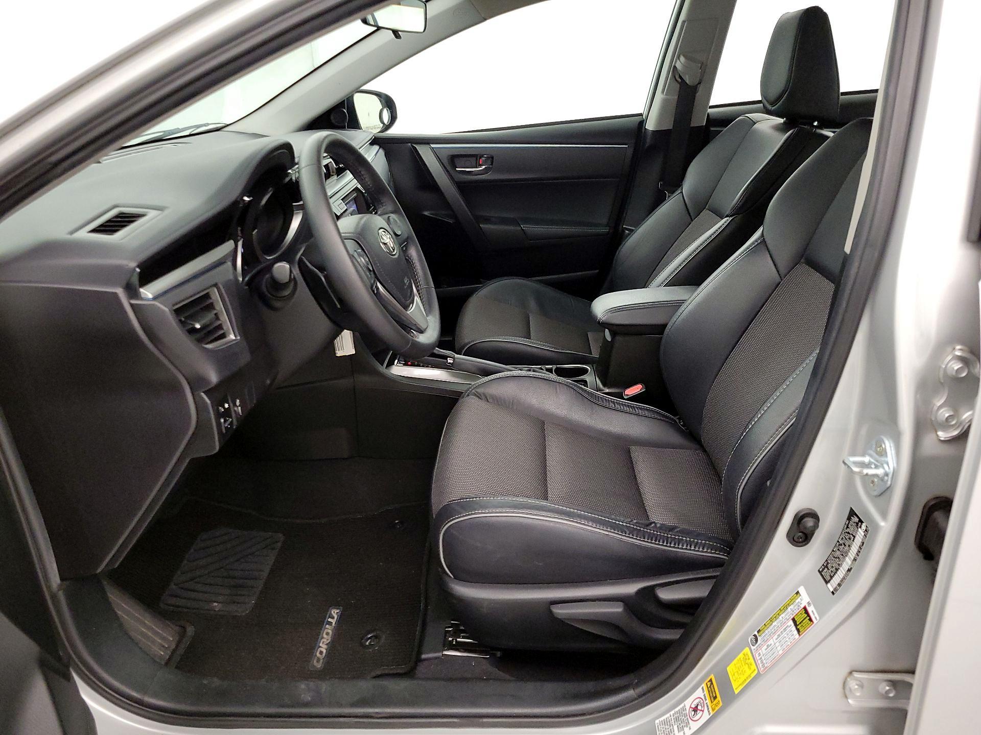Thumbnail: 2015 Toyota Corolla - 11