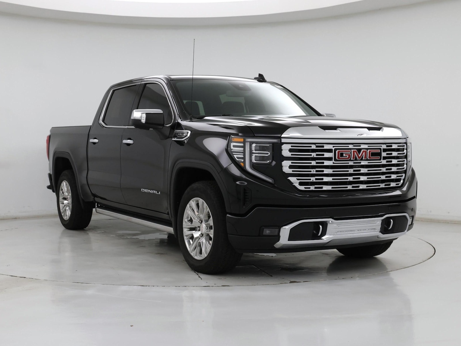 Image 2 of 2023 GMC Sierra 1500 Denali