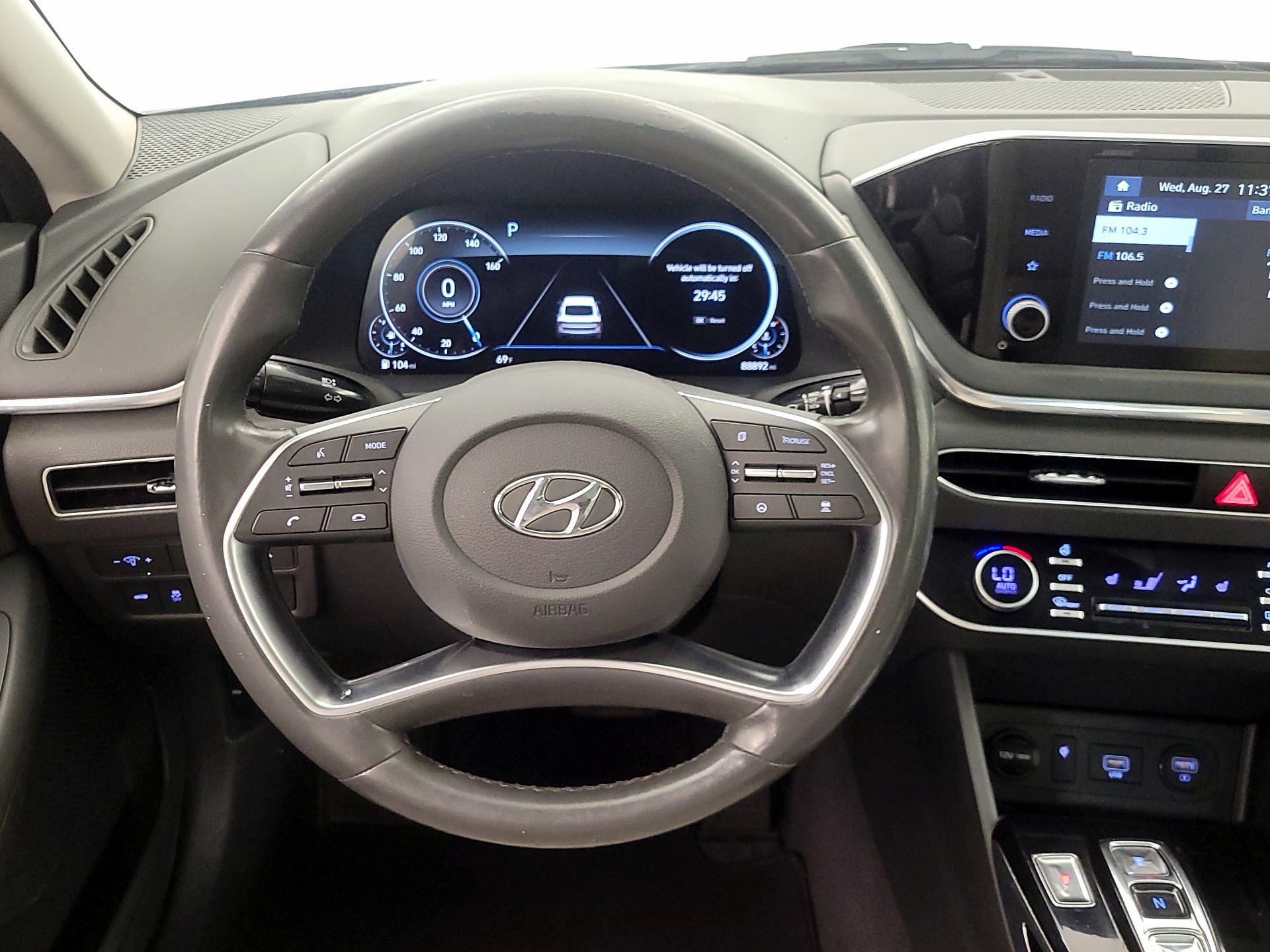 Thumbnail: 2020 Hyundai Sonata - 10