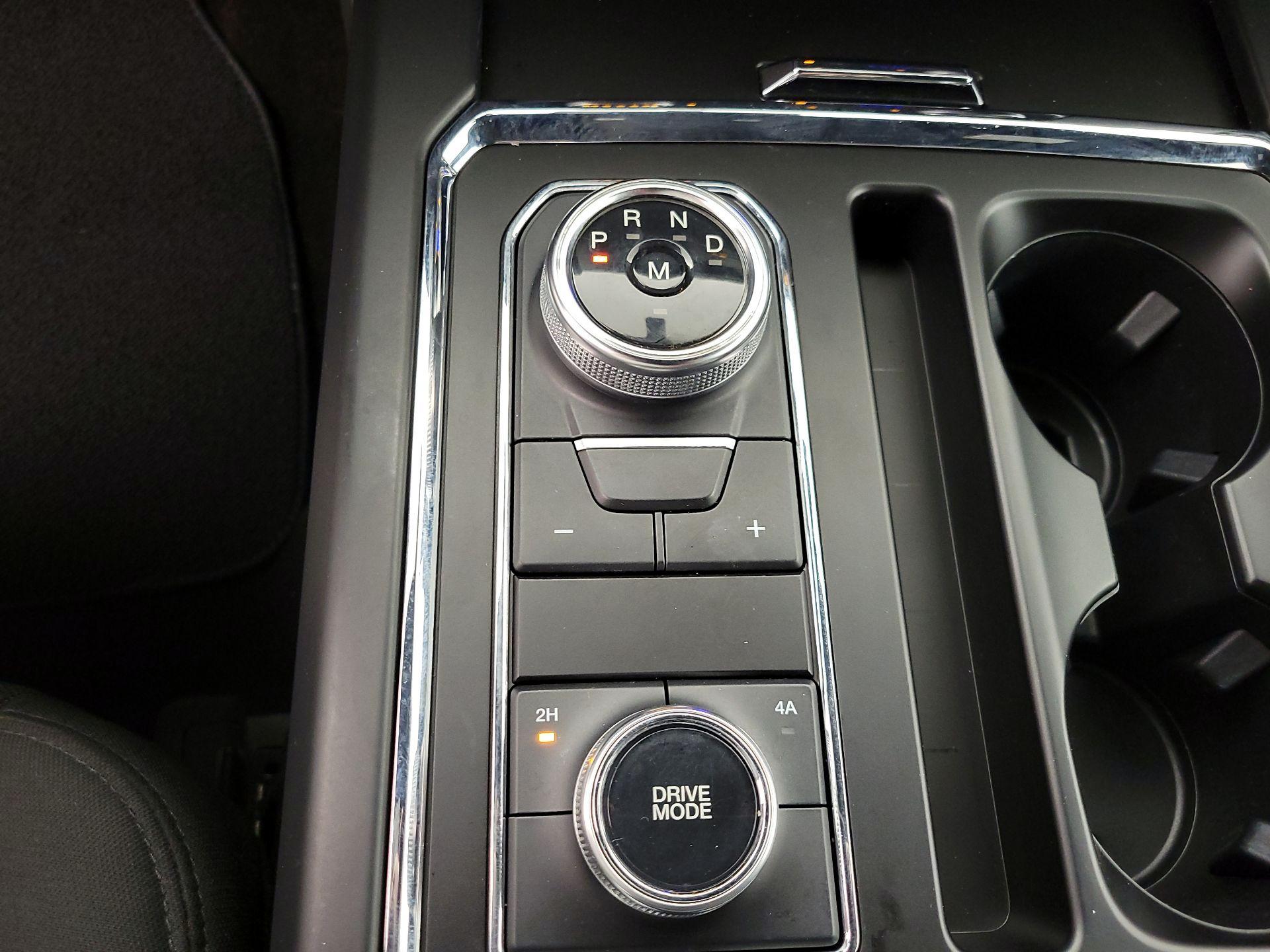 Thumbnail: 2021 Ford Expedition - 17