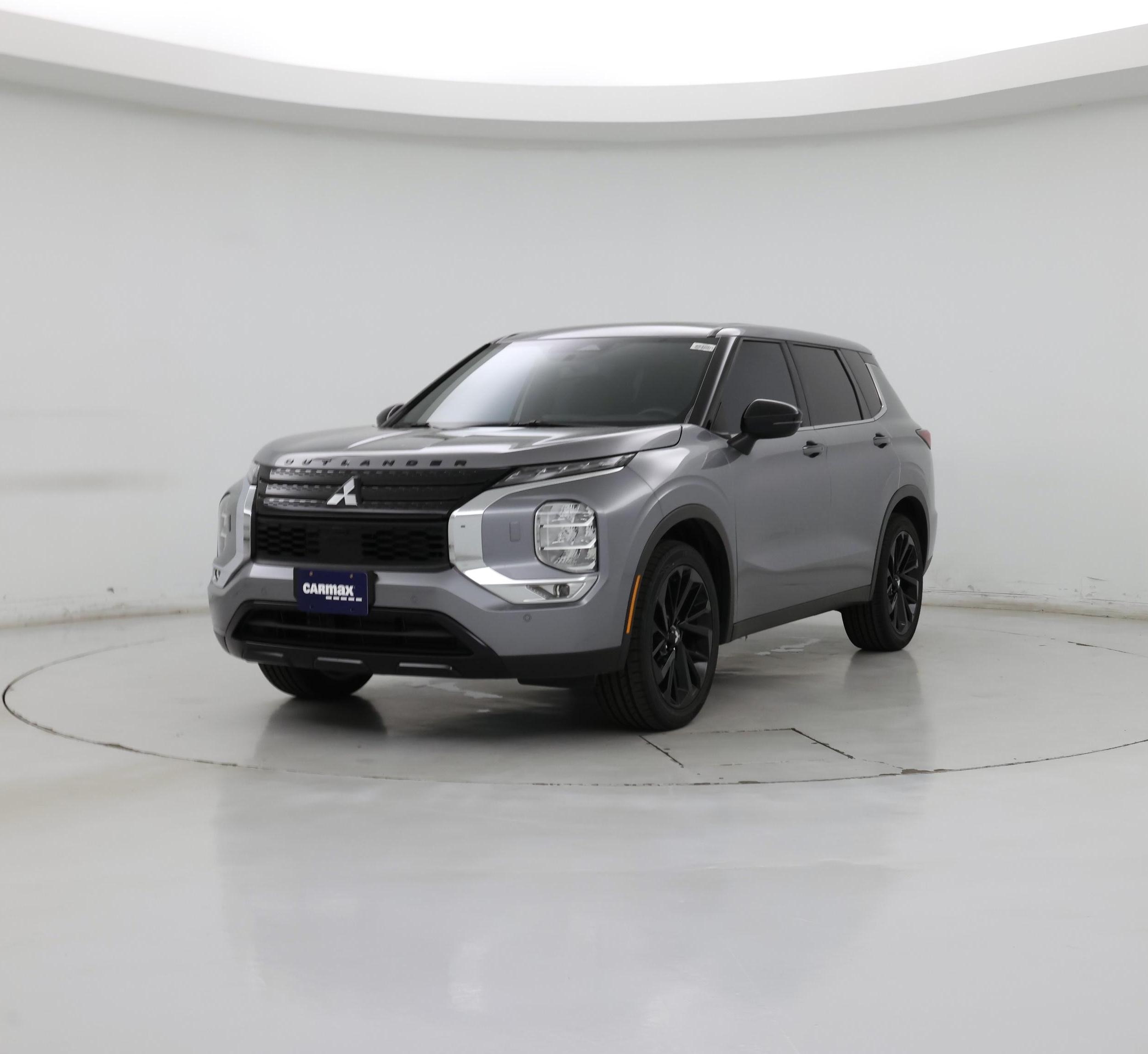 Thumbnail: 2022 Mitsubishi Outlander - 4