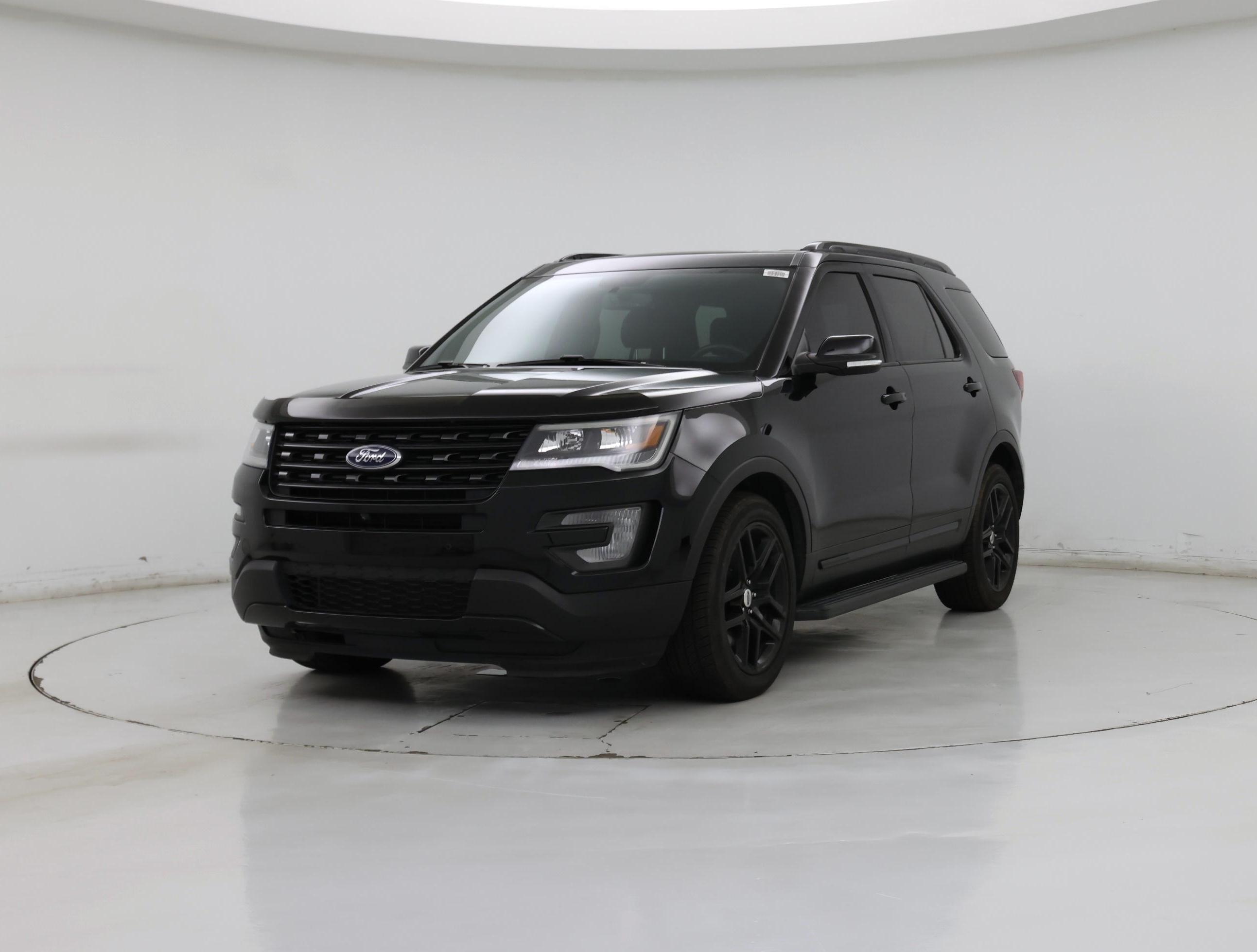 Thumbnail: 2017 Ford Explorer - 4