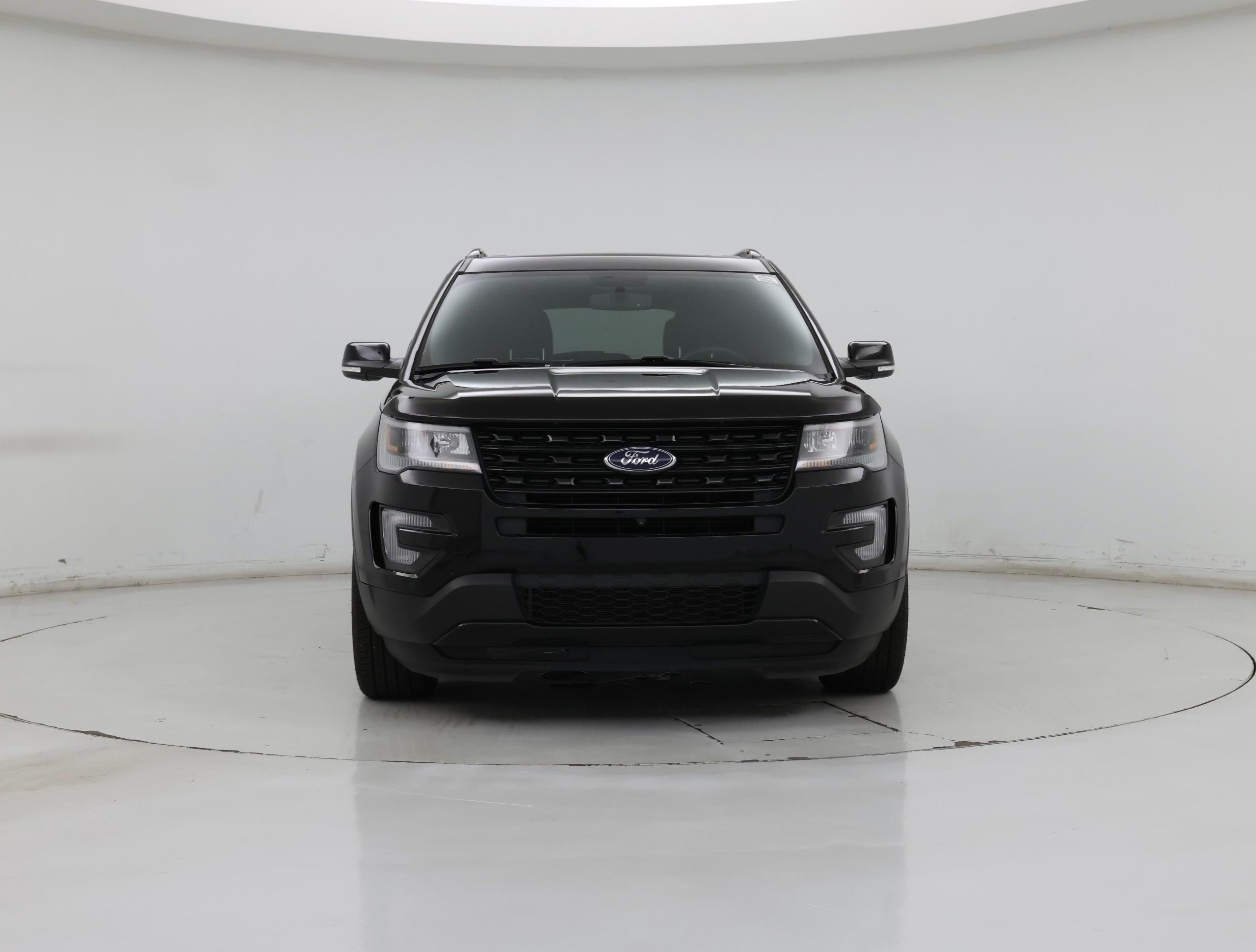 Thumbnail: 2017 Ford Explorer - 5