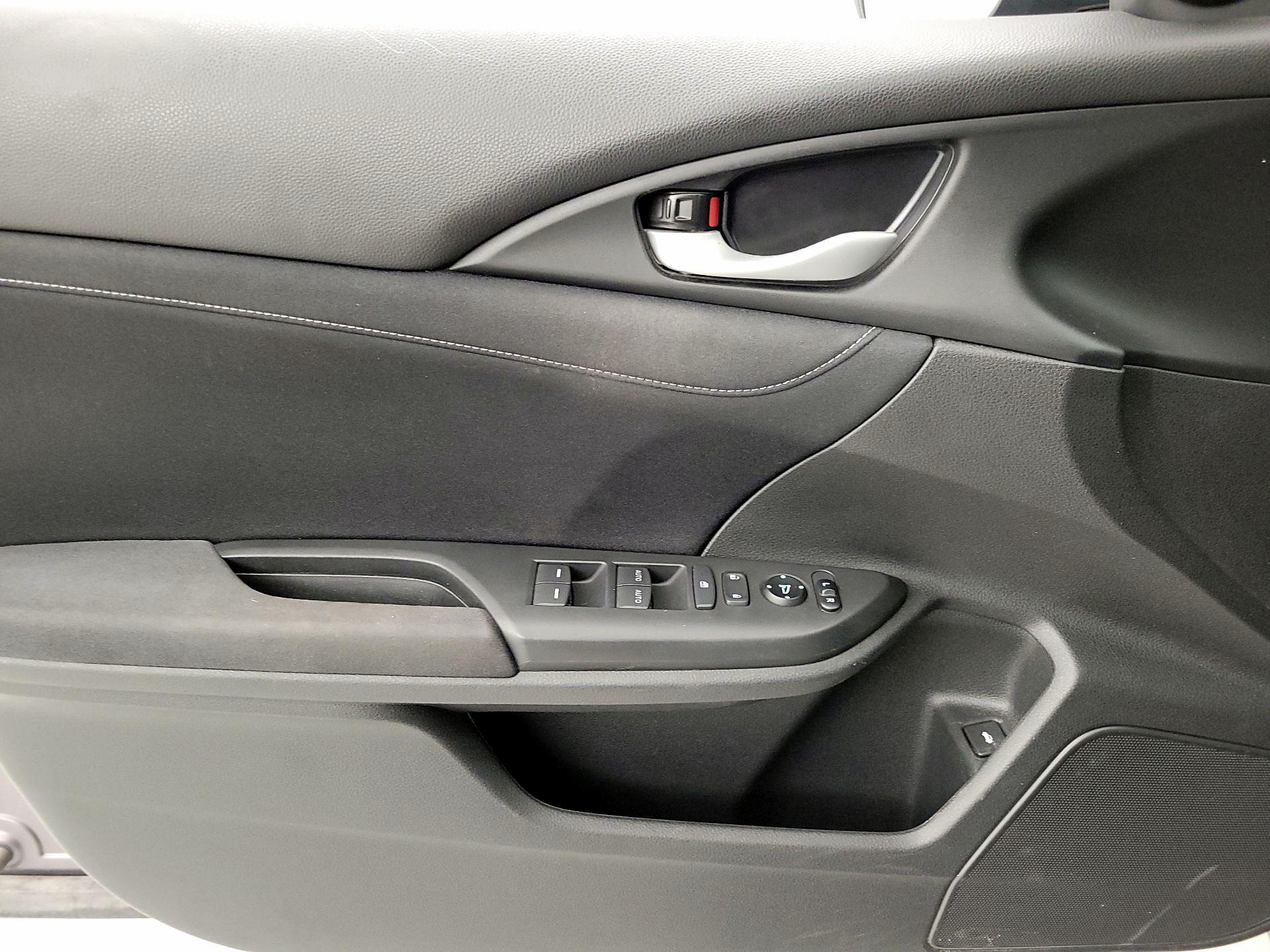 Thumbnail: 2022 Honda Insight - 12