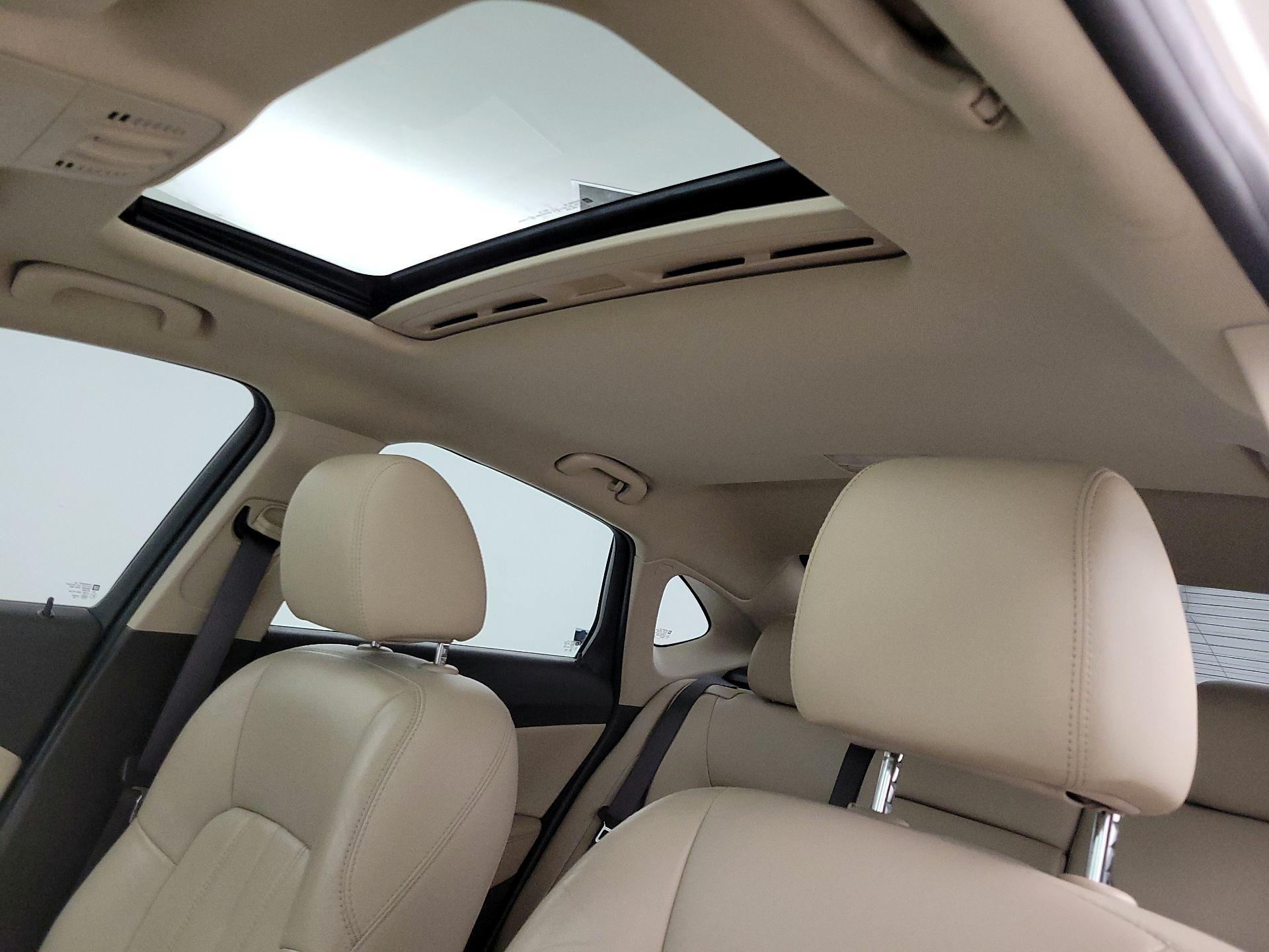 Thumbnail: 2015 Buick Verano - 20