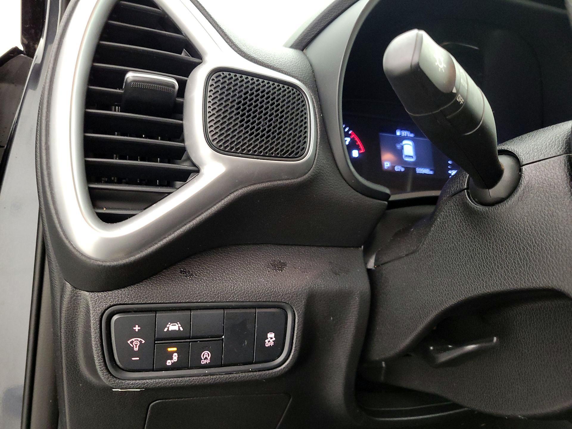 Thumbnail: 2021 Kia Soul - 13