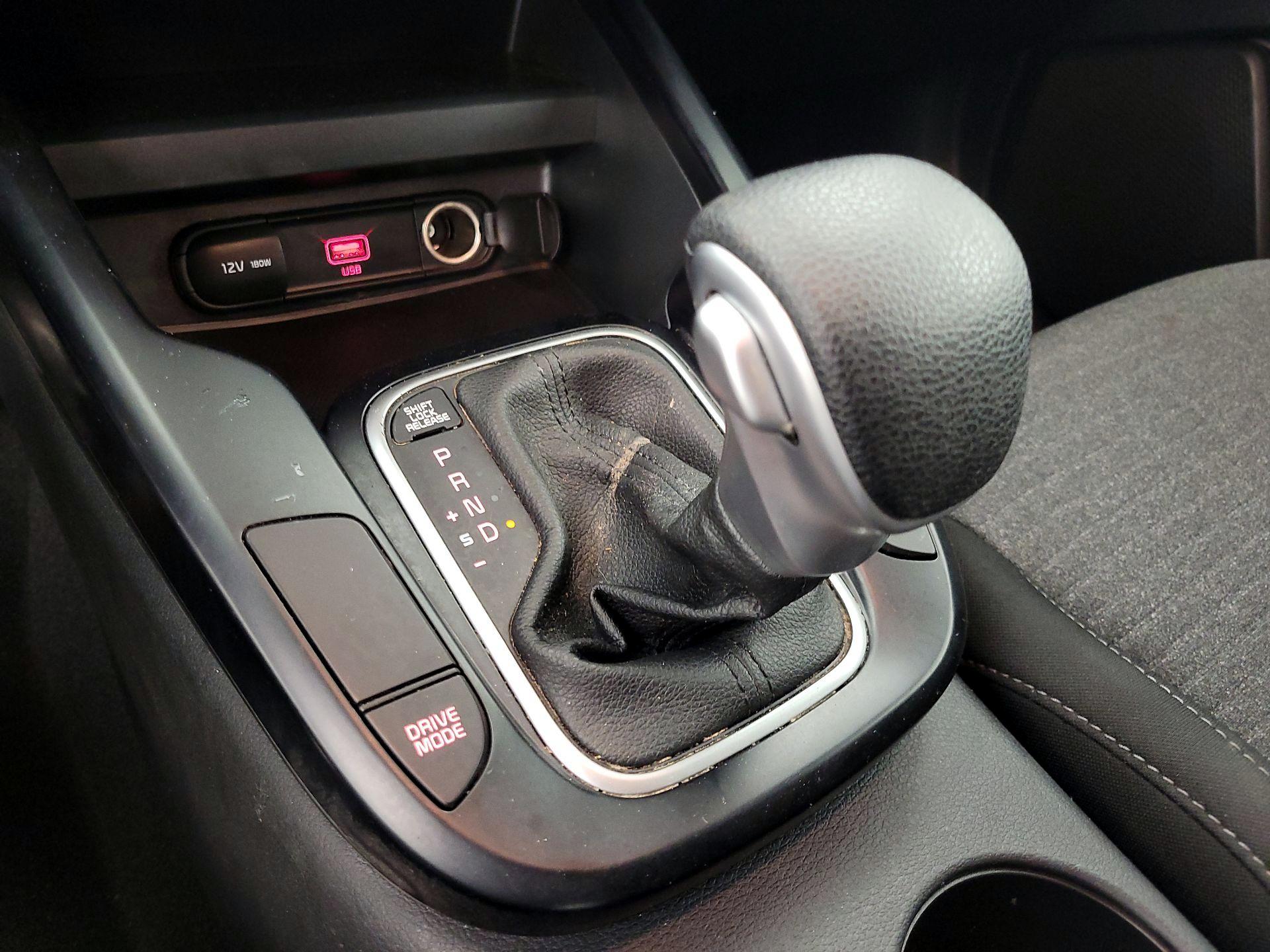 Thumbnail: 2021 Kia Soul - 17