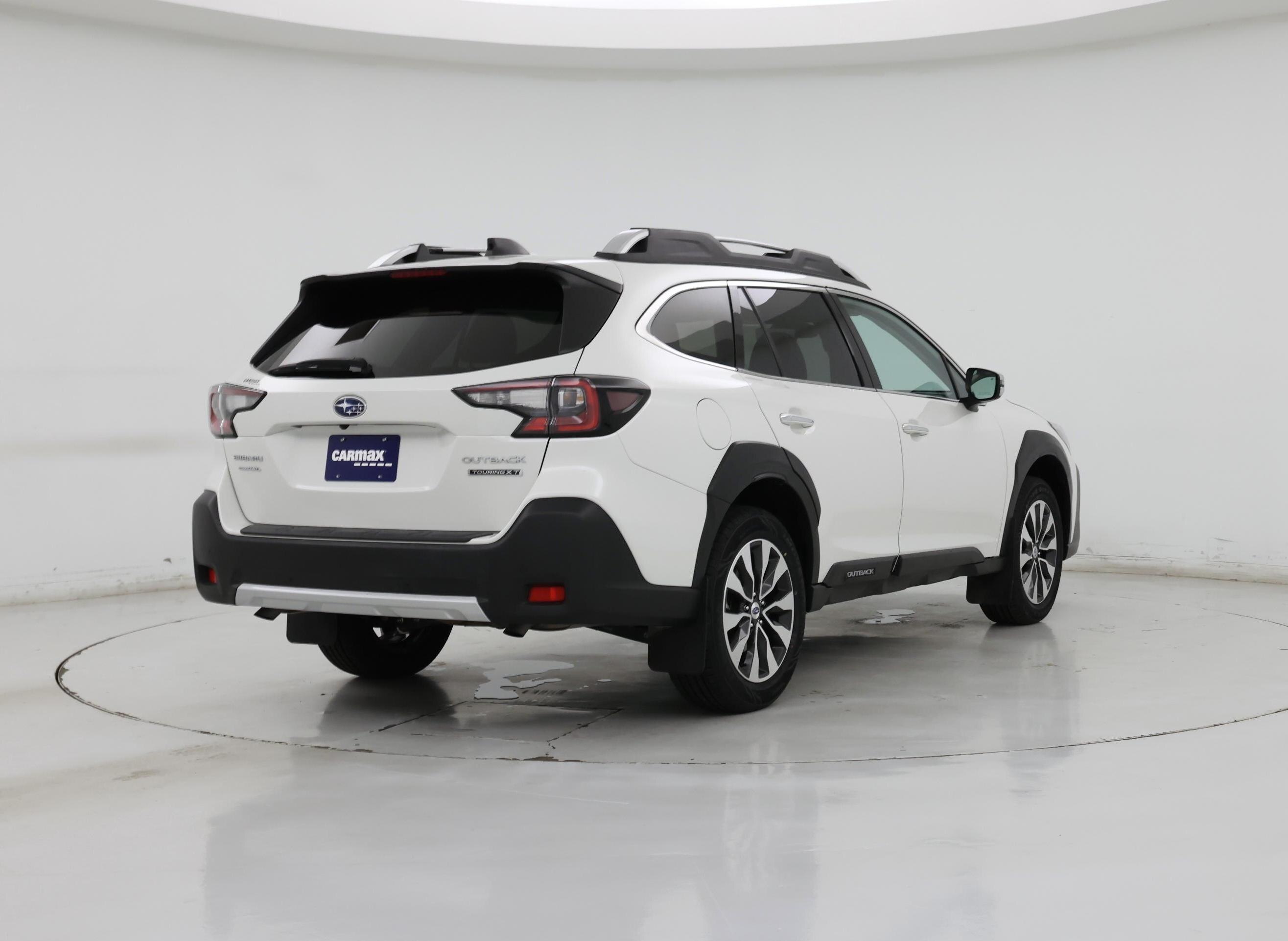 Thumbnail: 2023 Subaru Outback - 8