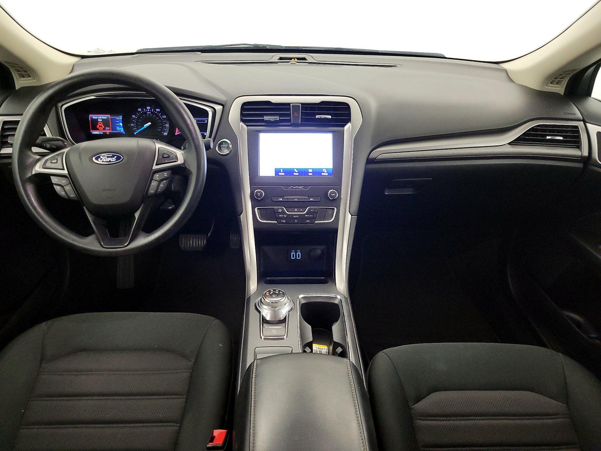 Thumbnail: 2020 Ford Fusion - 9