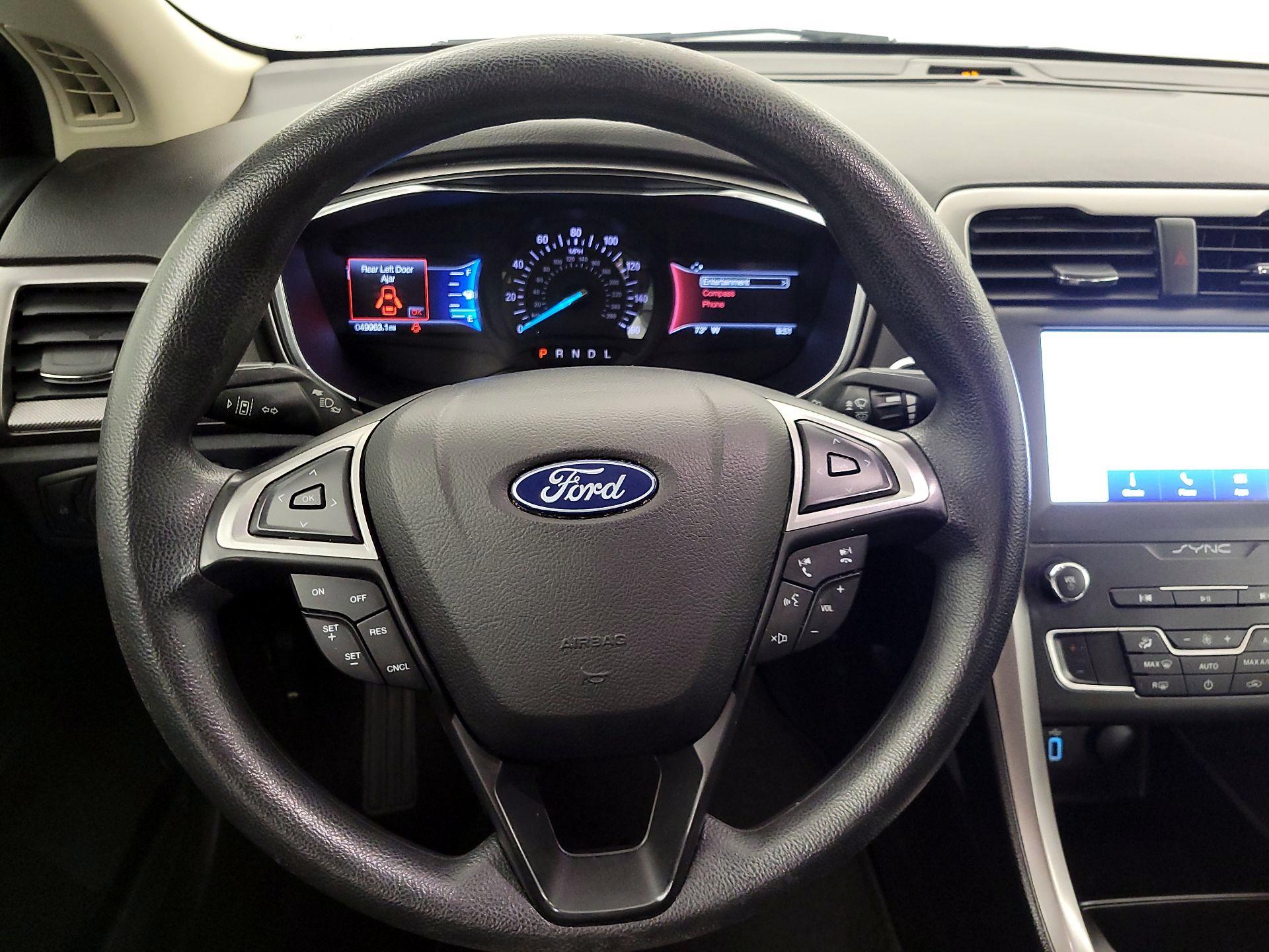 Thumbnail: 2020 Ford Fusion - 10