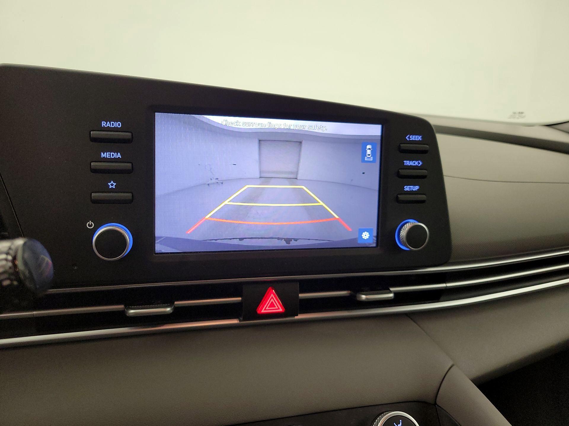 Thumbnail: 2023 Hyundai Elantra - 14