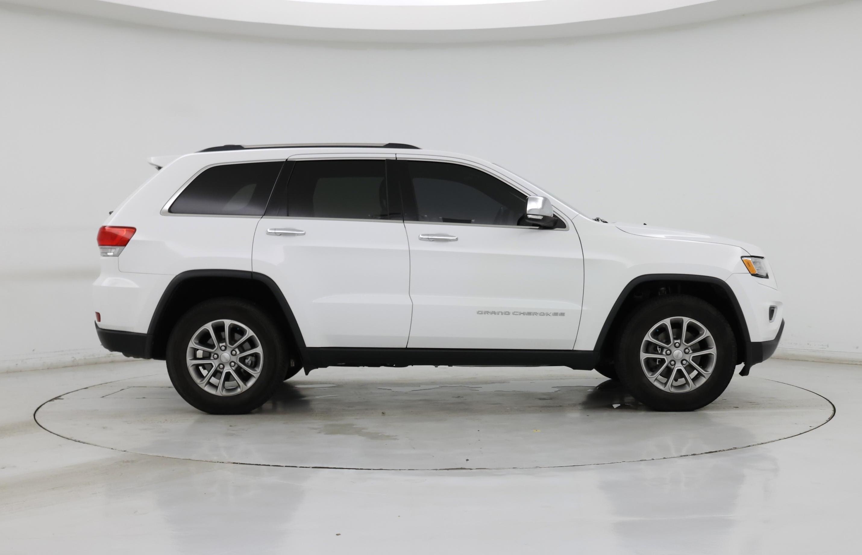 Thumbnail: 2016 Jeep Grand Cherokee - 7