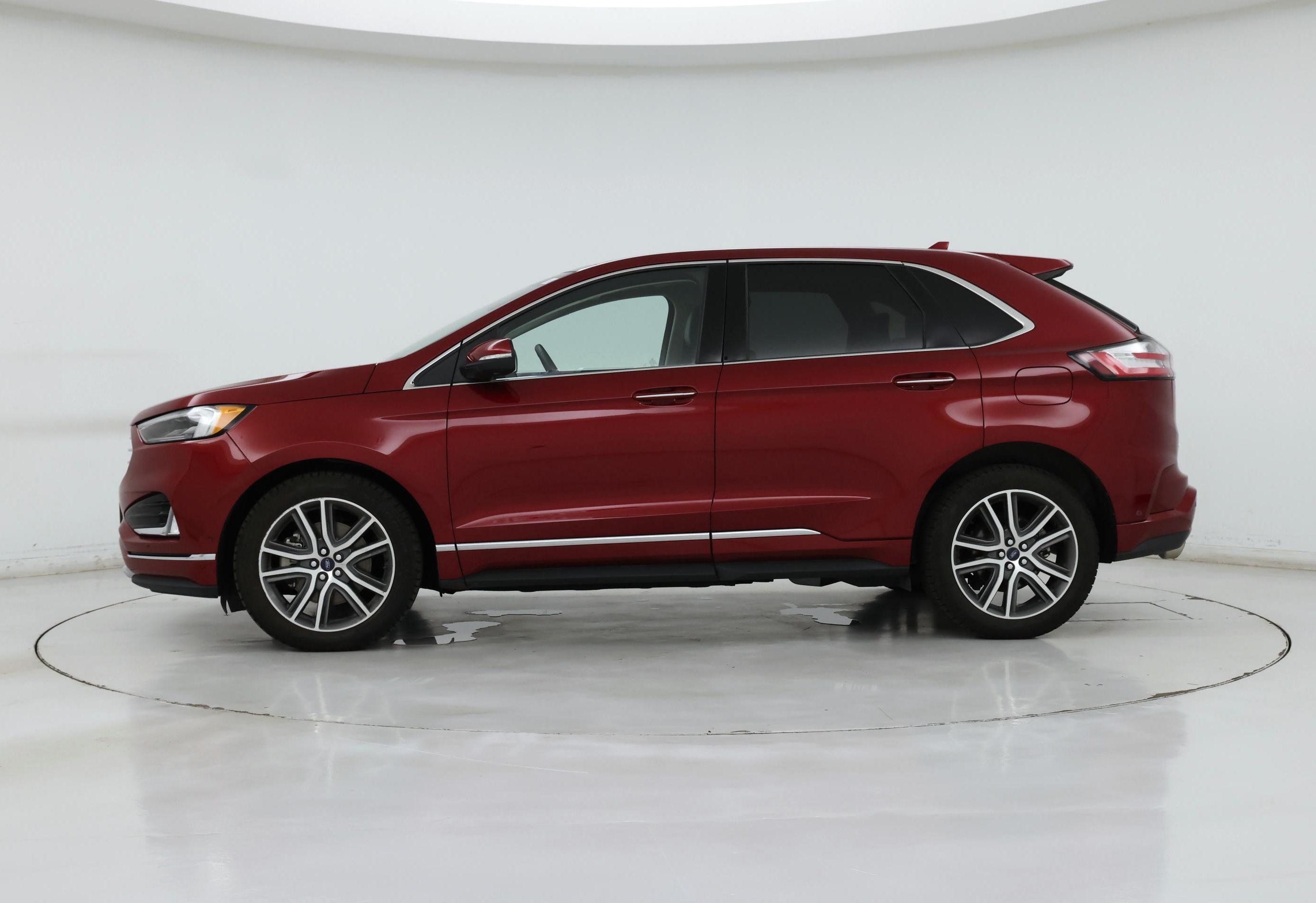 Thumbnail: 2019 Ford Edge - 3