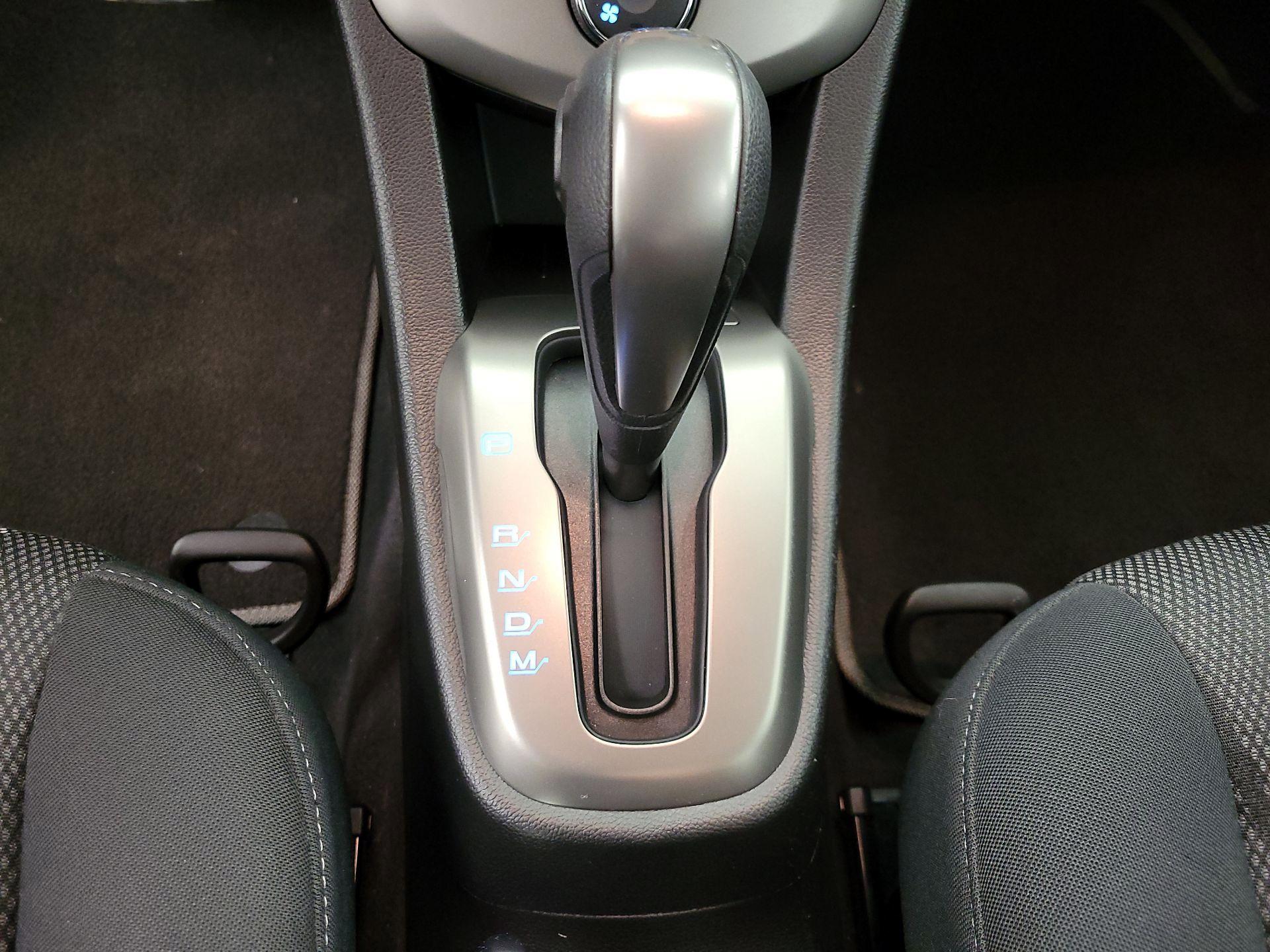 Thumbnail: 2016 Chevrolet Sonic - 17
