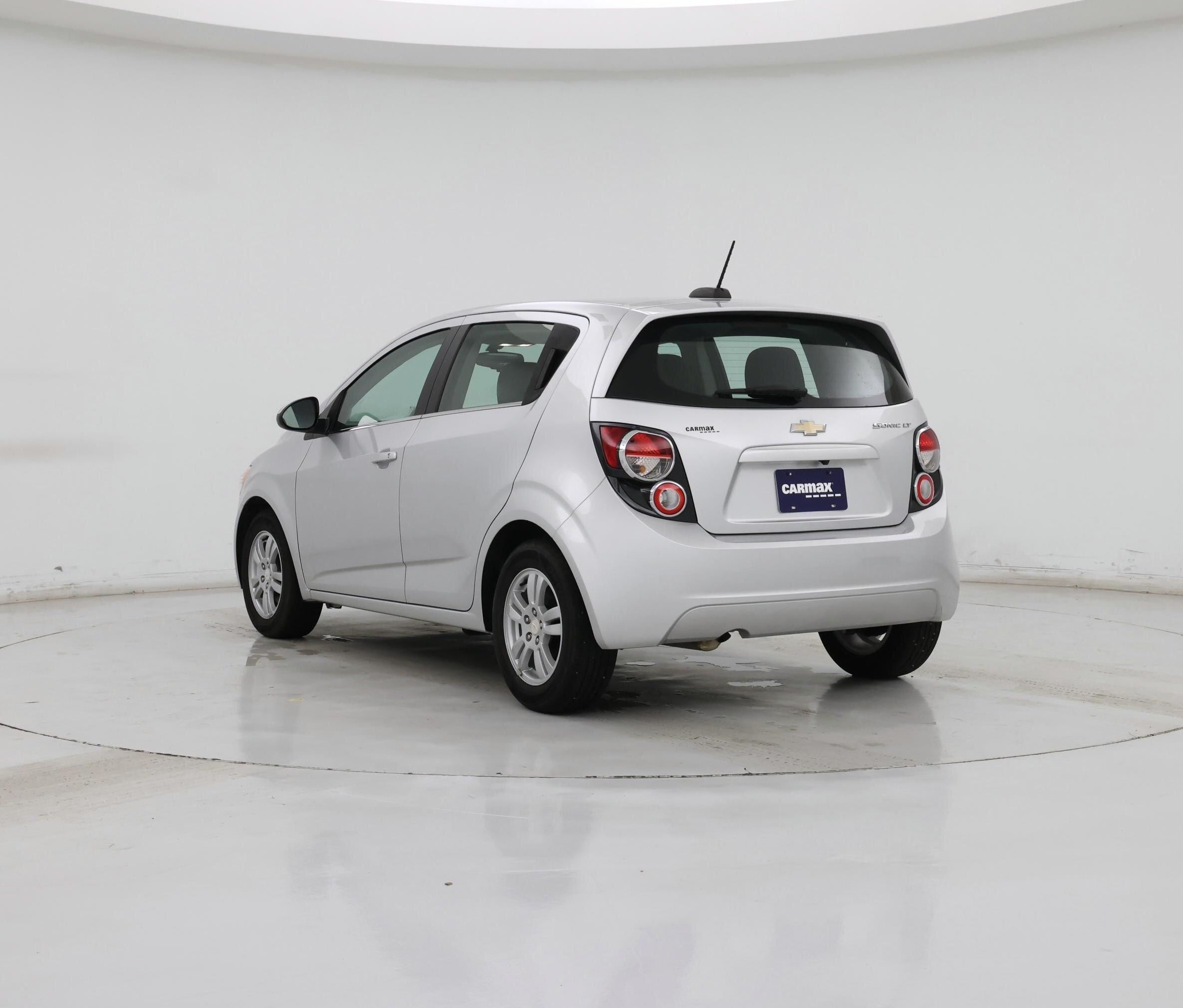 Thumbnail: 2016 Chevrolet Sonic - 2