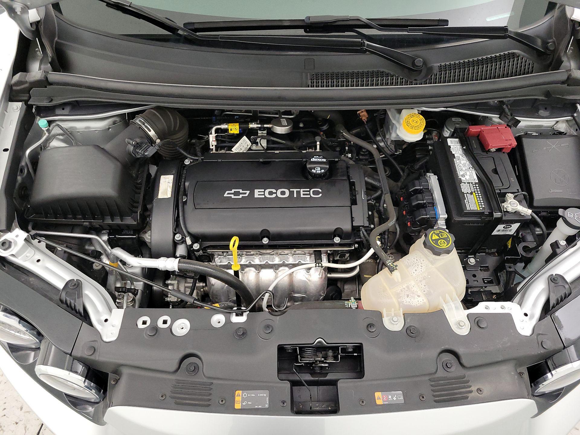 Thumbnail: 2016 Chevrolet Sonic - 20