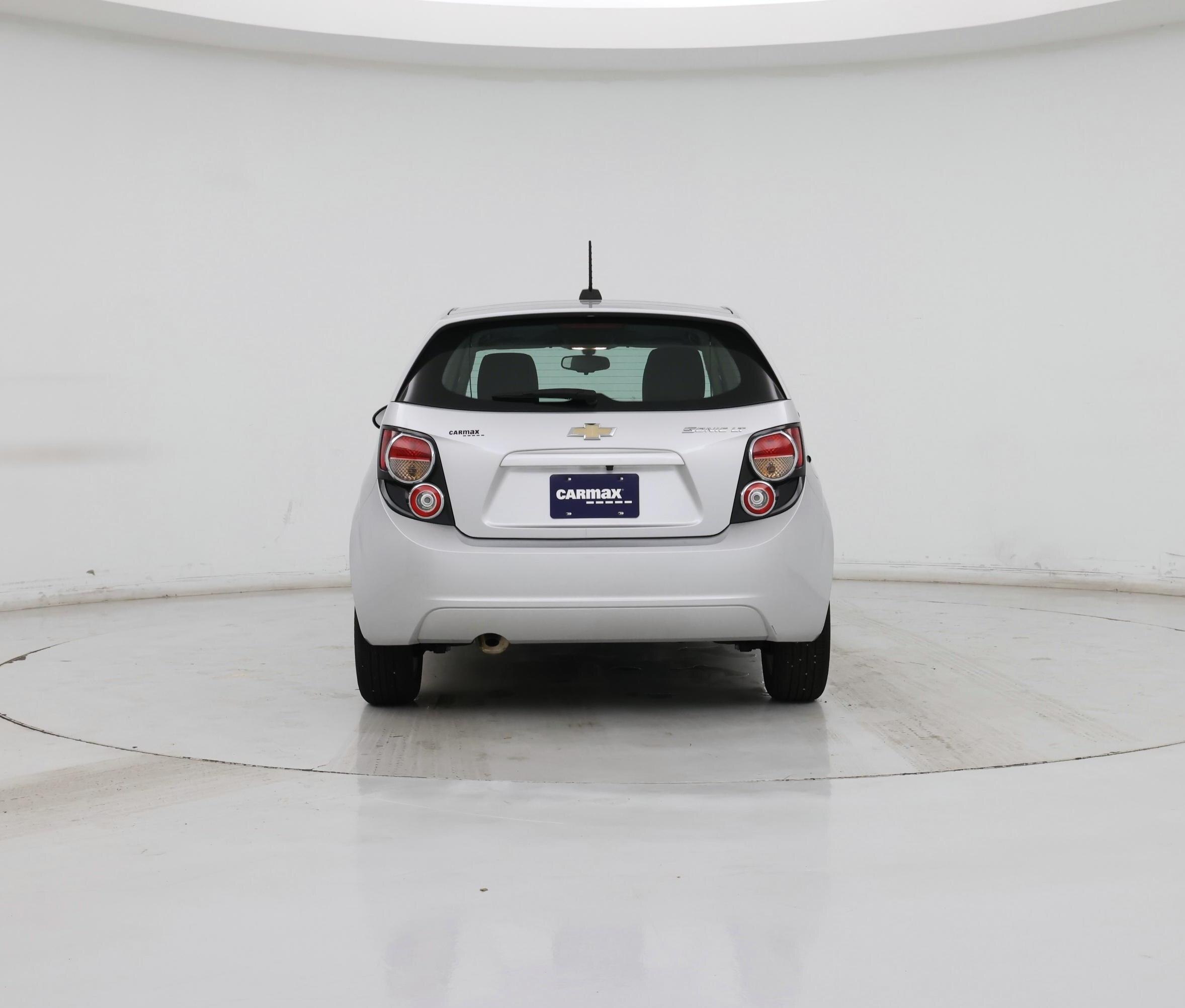Thumbnail: 2016 Chevrolet Sonic - 6